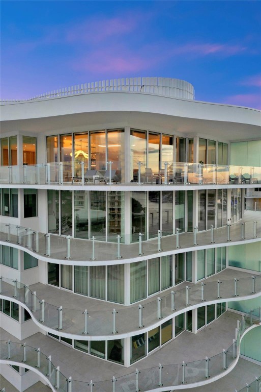 Azul Condominium - Residential