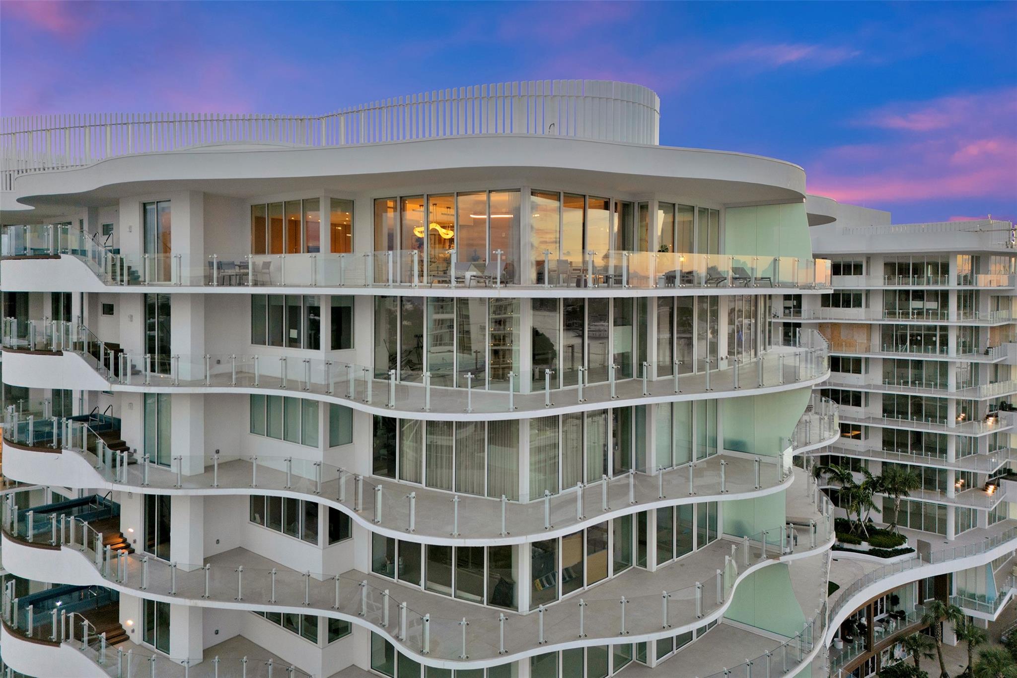 Azul Condominium - Residential