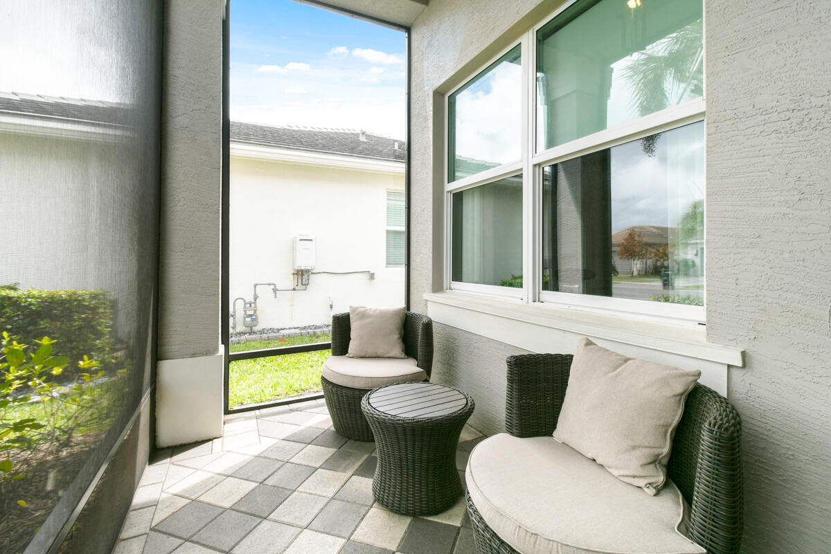 Valencia Grove at Riverland - Residential