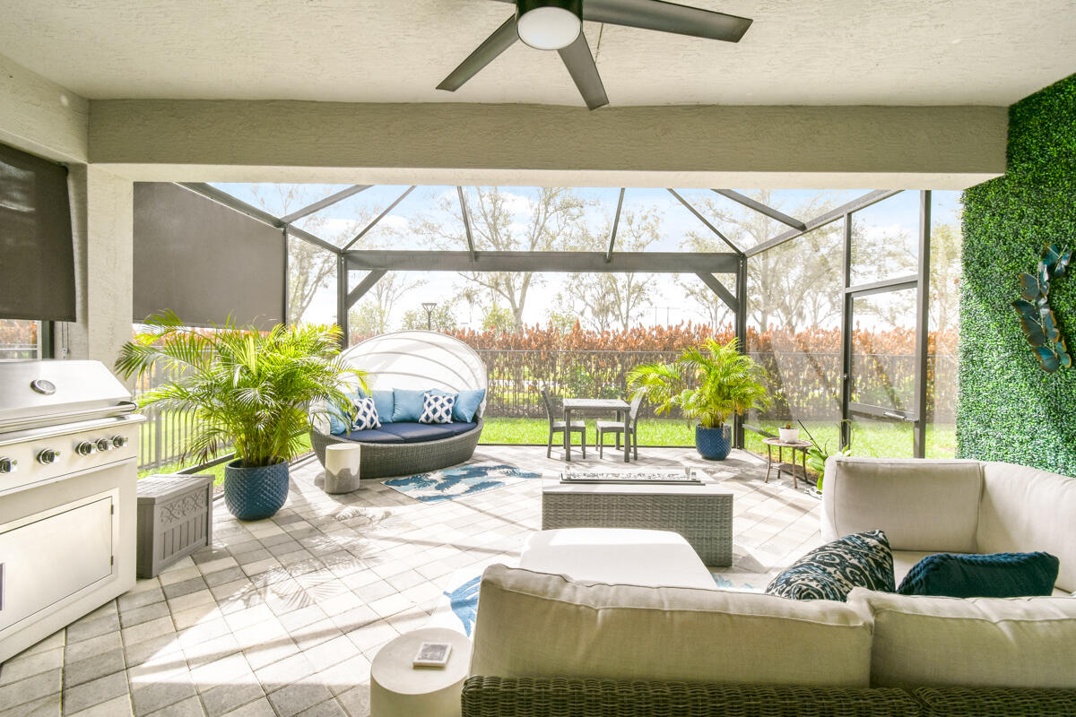 Valencia Grove at Riverland - Residential