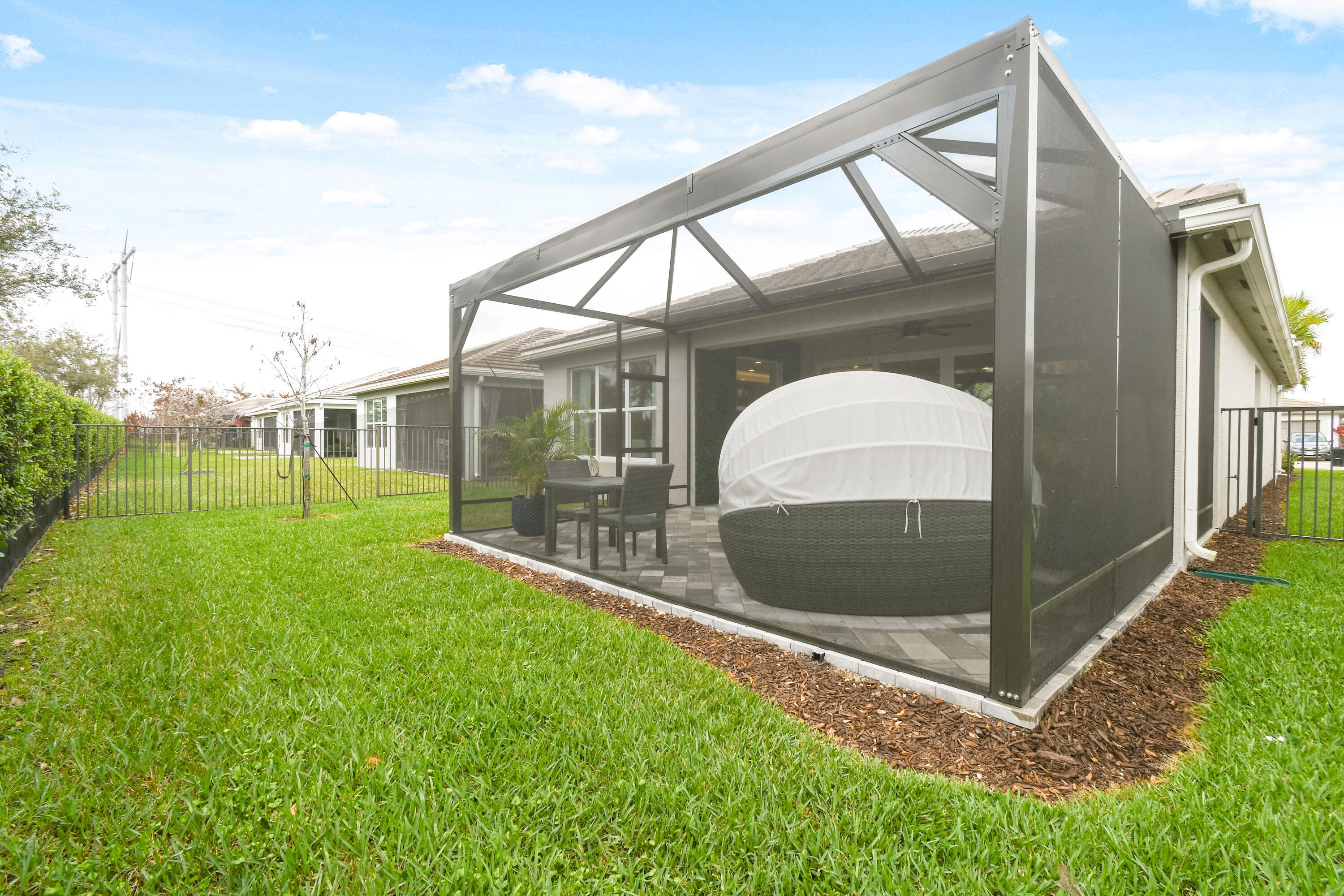 Valencia Grove at Riverland - Residential