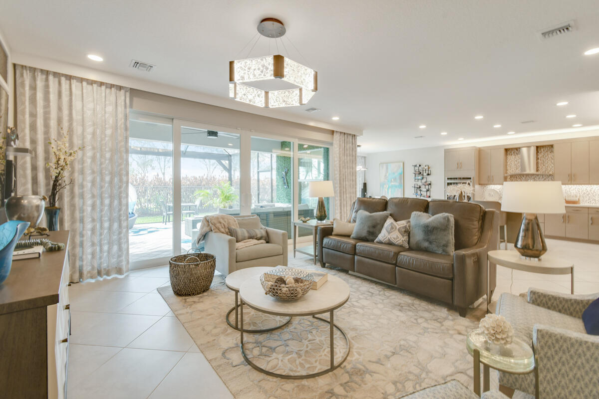 Valencia Grove at Riverland - Residential