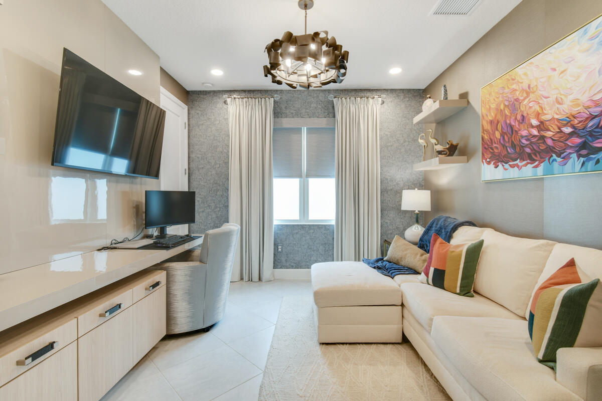 Valencia Grove at Riverland - Residential