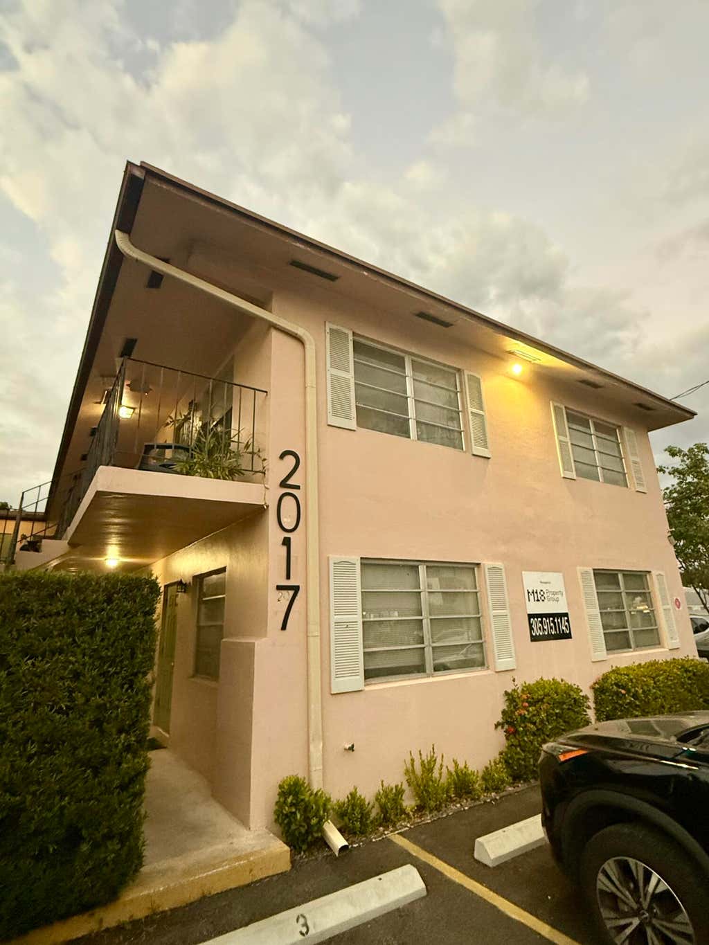 Photo of 2017 NE 18th Street #1, Fort Lauderdale, FL 33305 (MLS # B26042159)