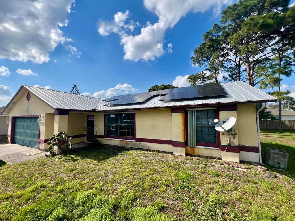 Photo of 355 SE Husted Terrace, Port Saint Lucie, FL 34983 (MLS # R10969222)