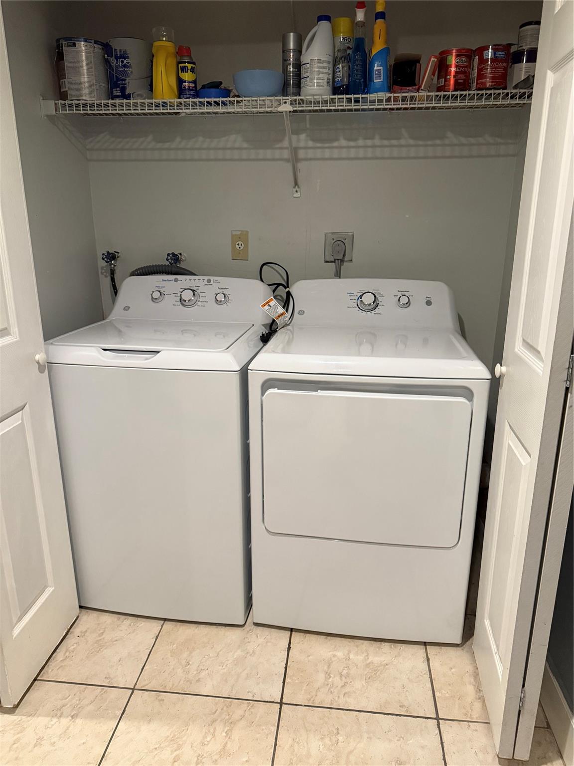 Springtree 75-49 B - Residential Lease