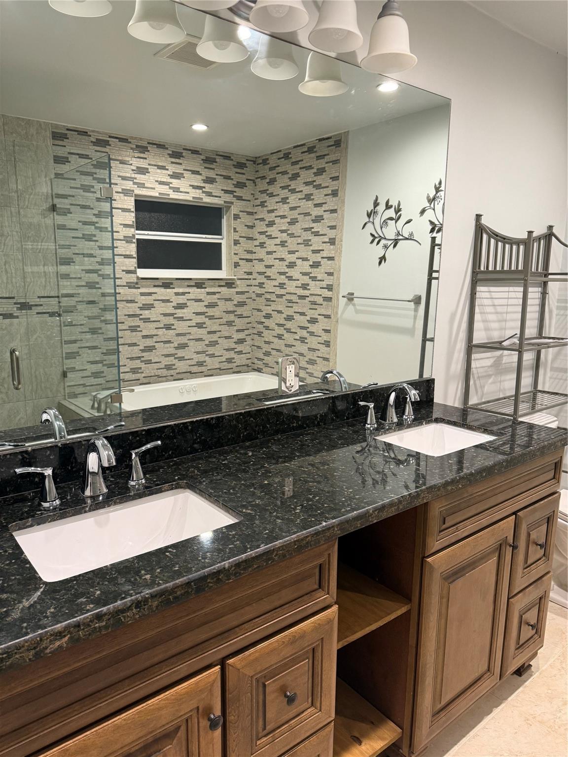 Springtree 75-49 B - Residential Lease