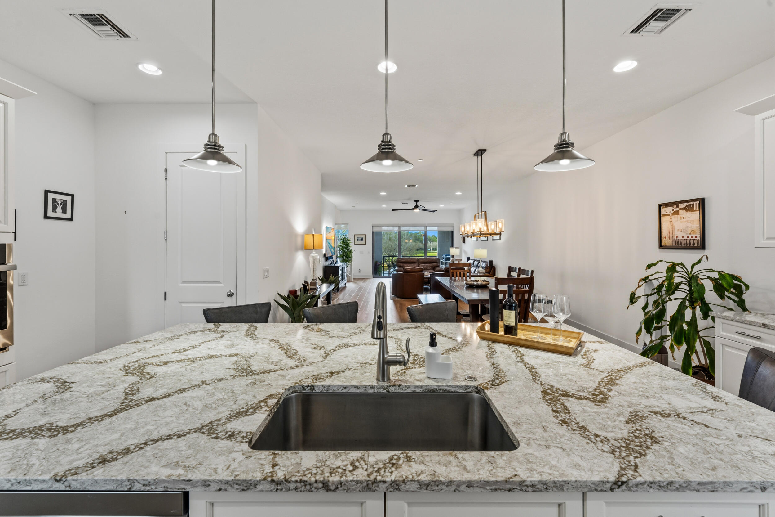 1283 Faulkner Terrace