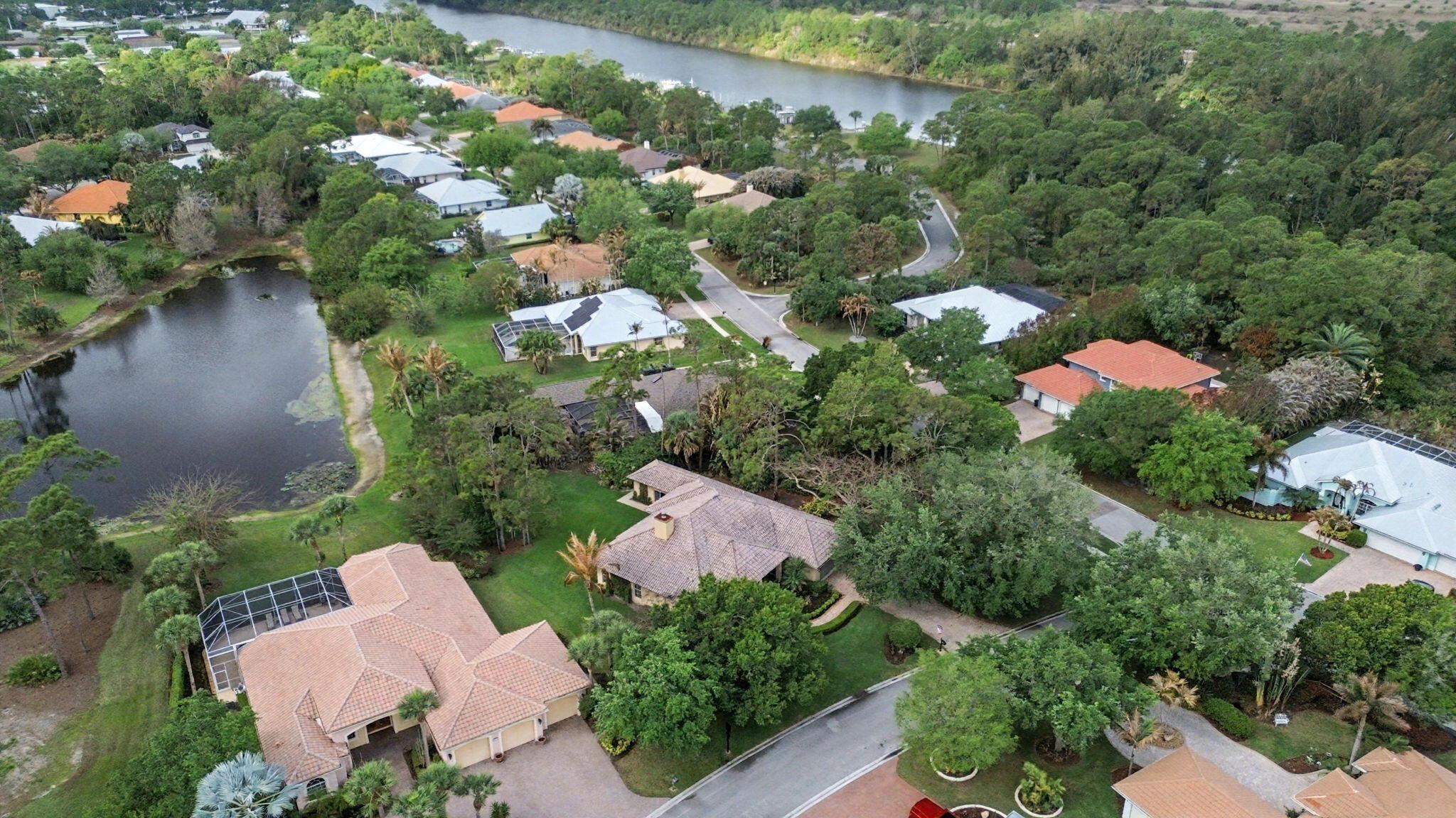 LOCKS LANDING - Residential