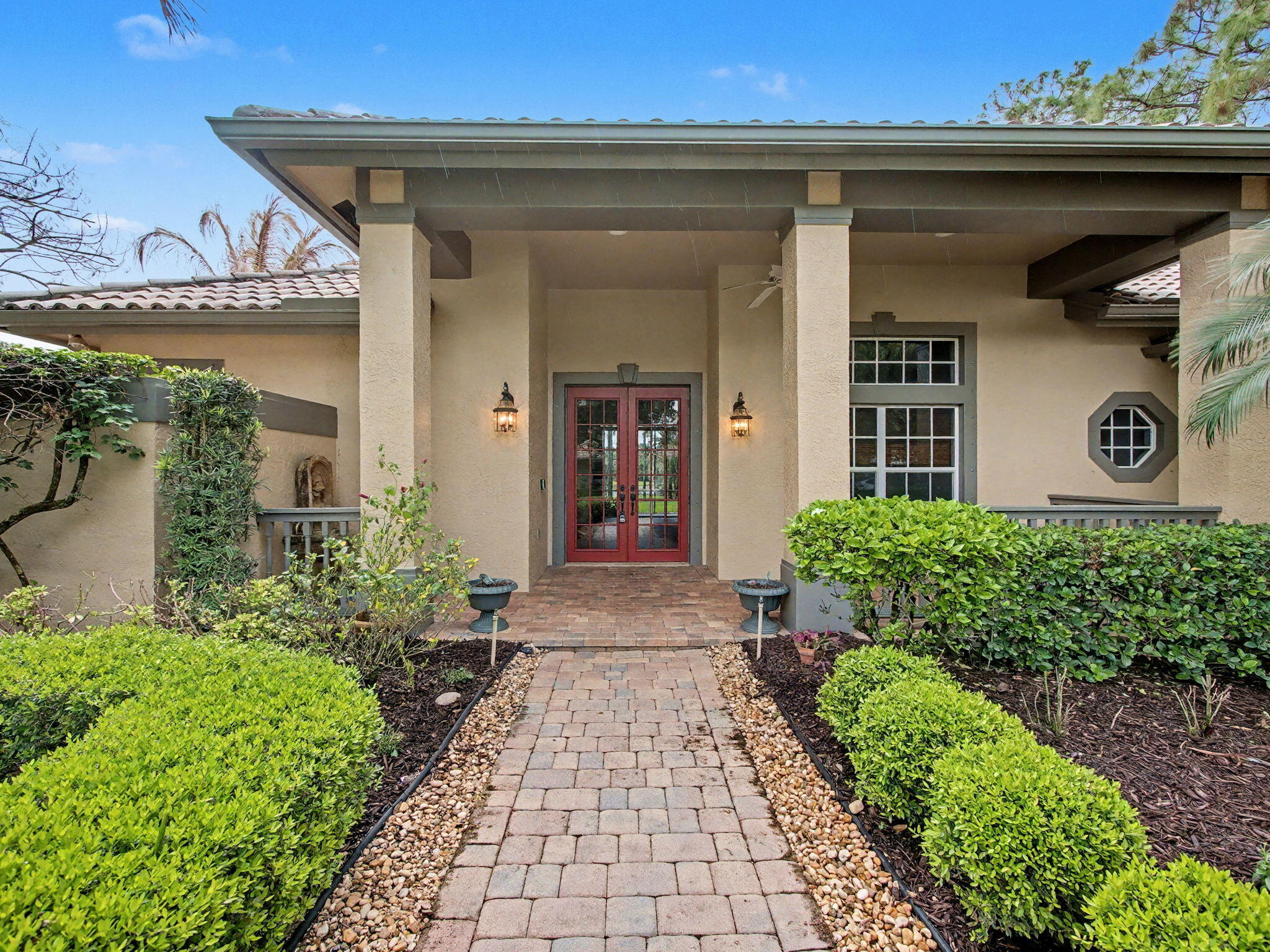 LOCKS LANDING - Residential