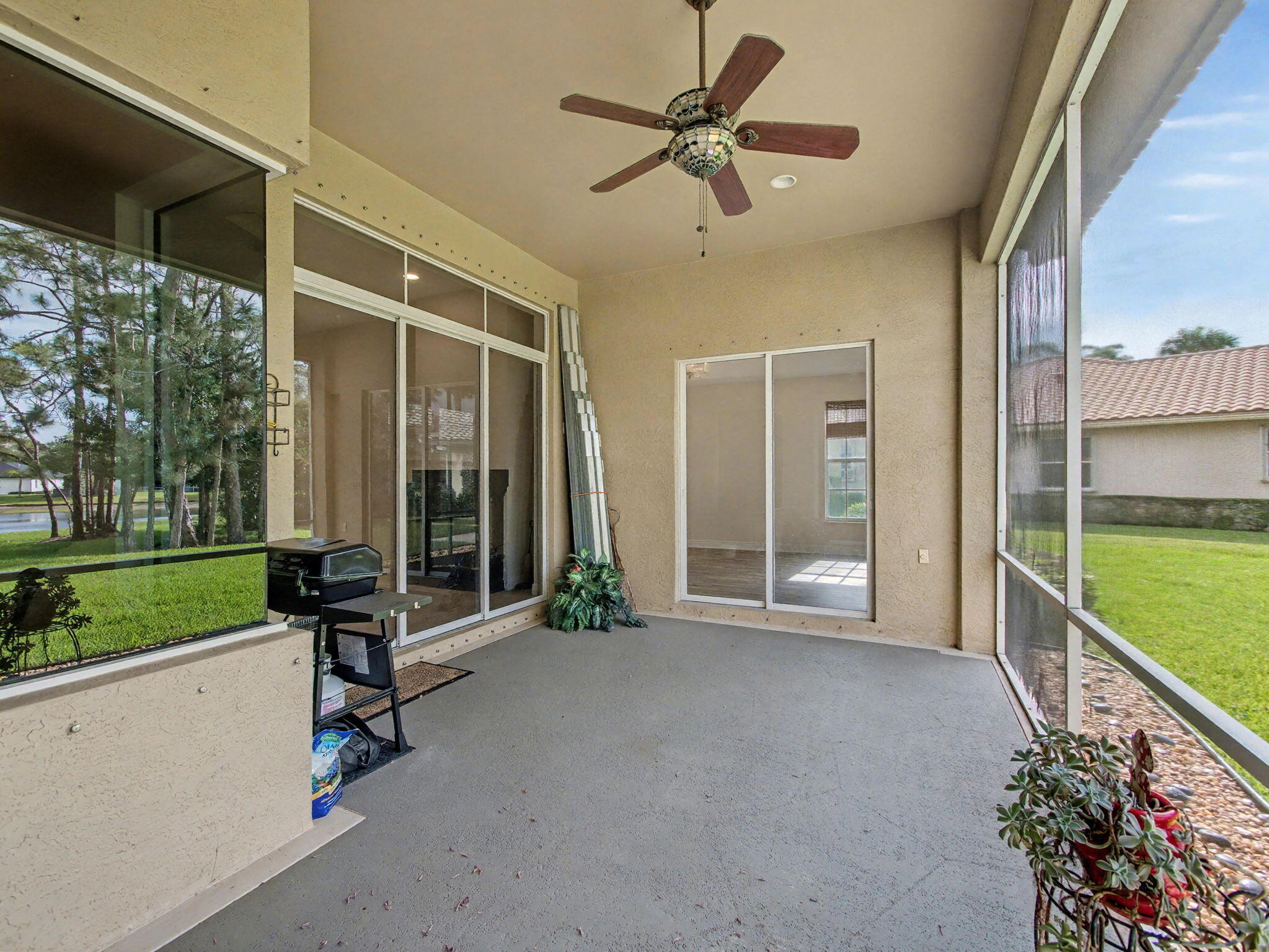 LOCKS LANDING - Residential