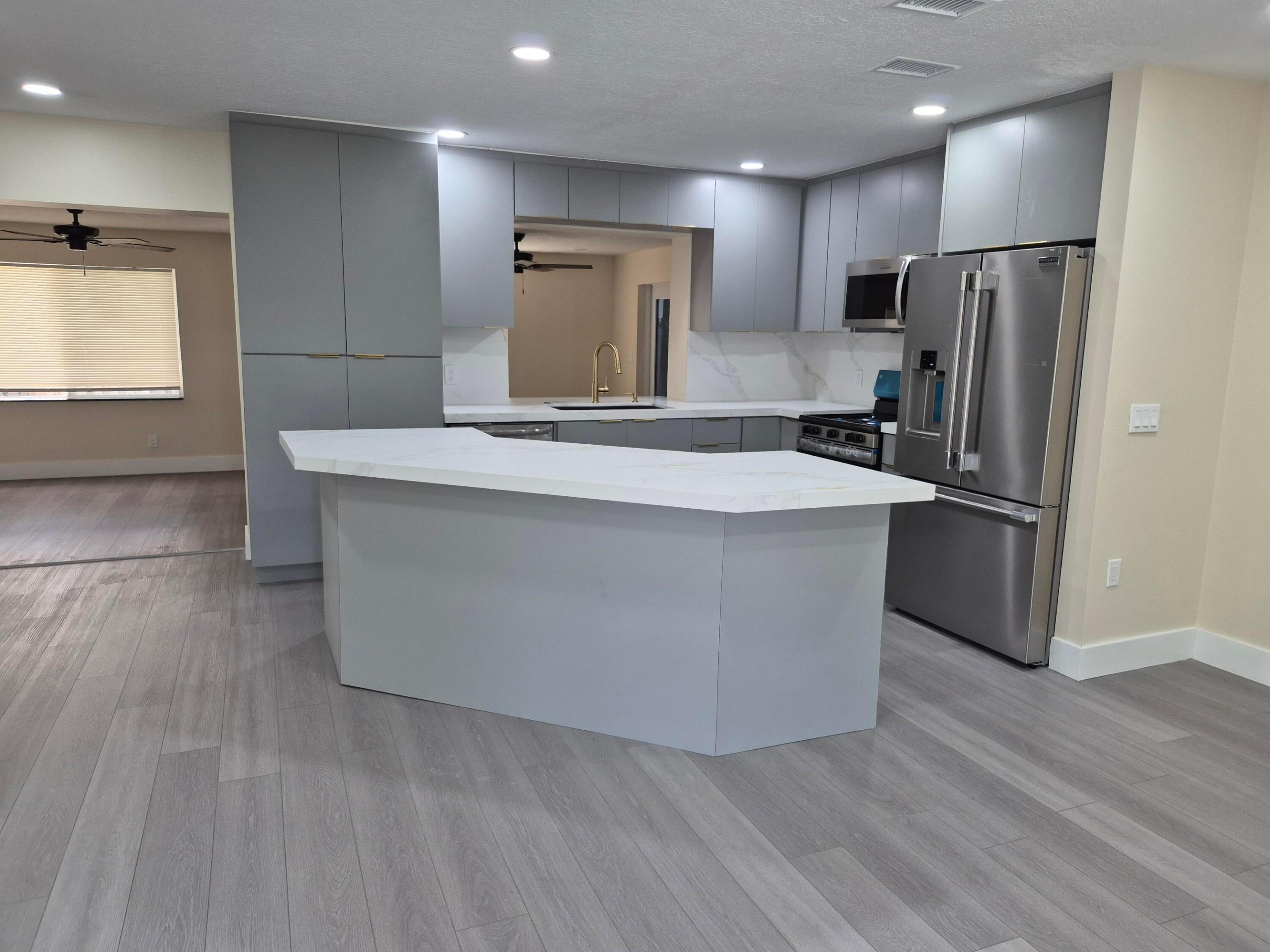 SUNRISE GOLF VILLAGE SEC 24 - Residential