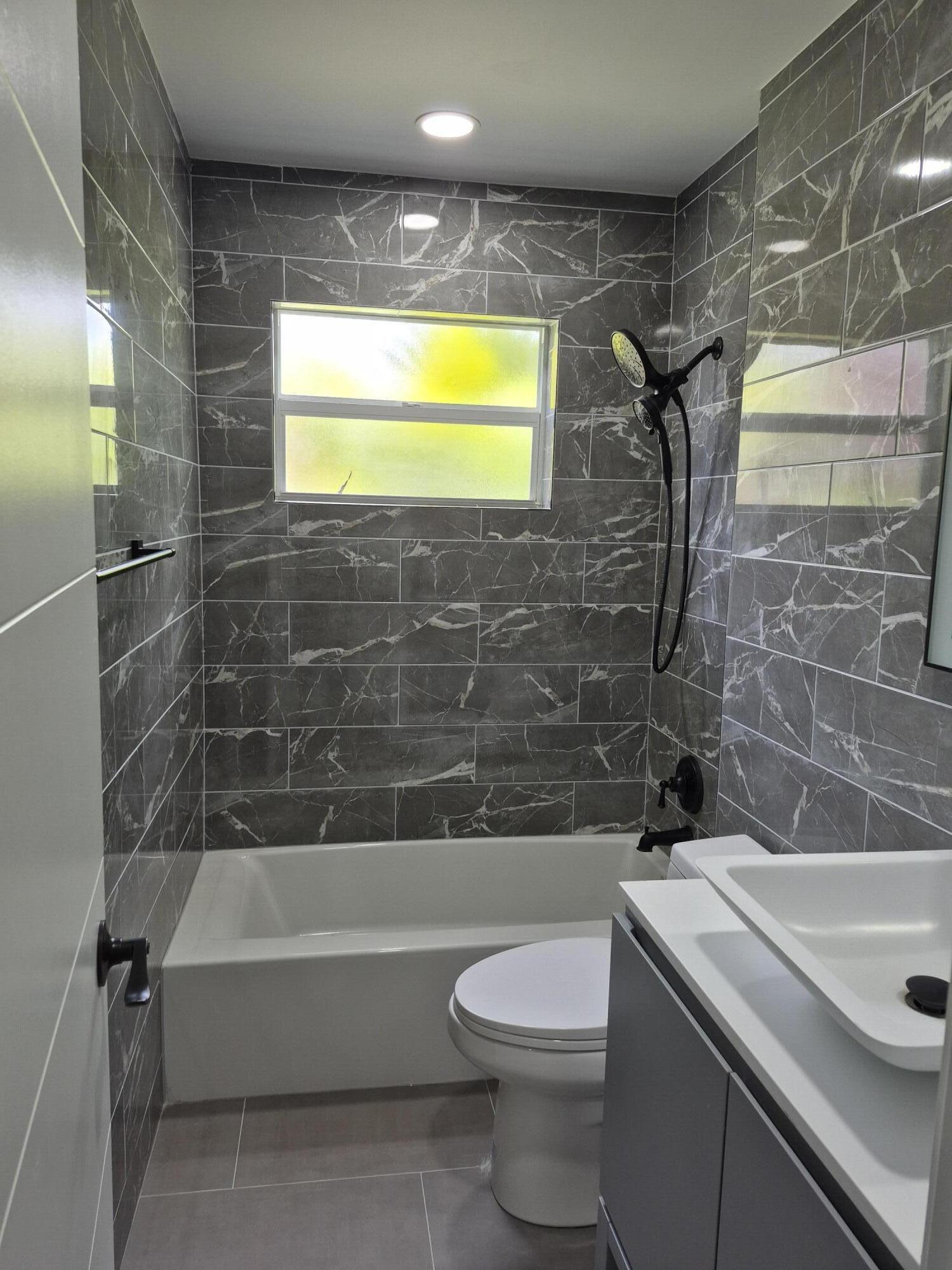 SUNRISE GOLF VILLAGE SEC 24 - Residential