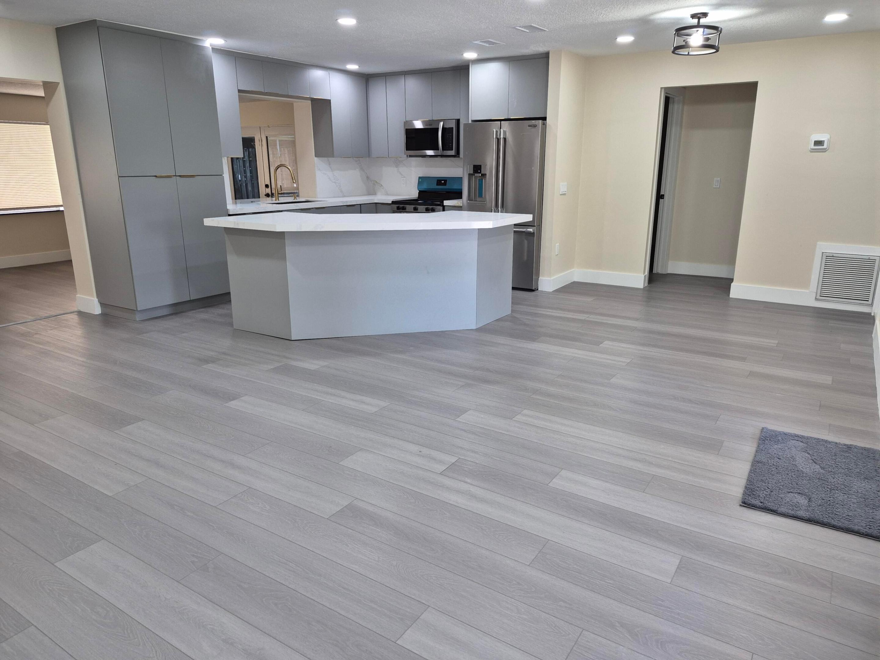 SUNRISE GOLF VILLAGE SEC 24 - Residential