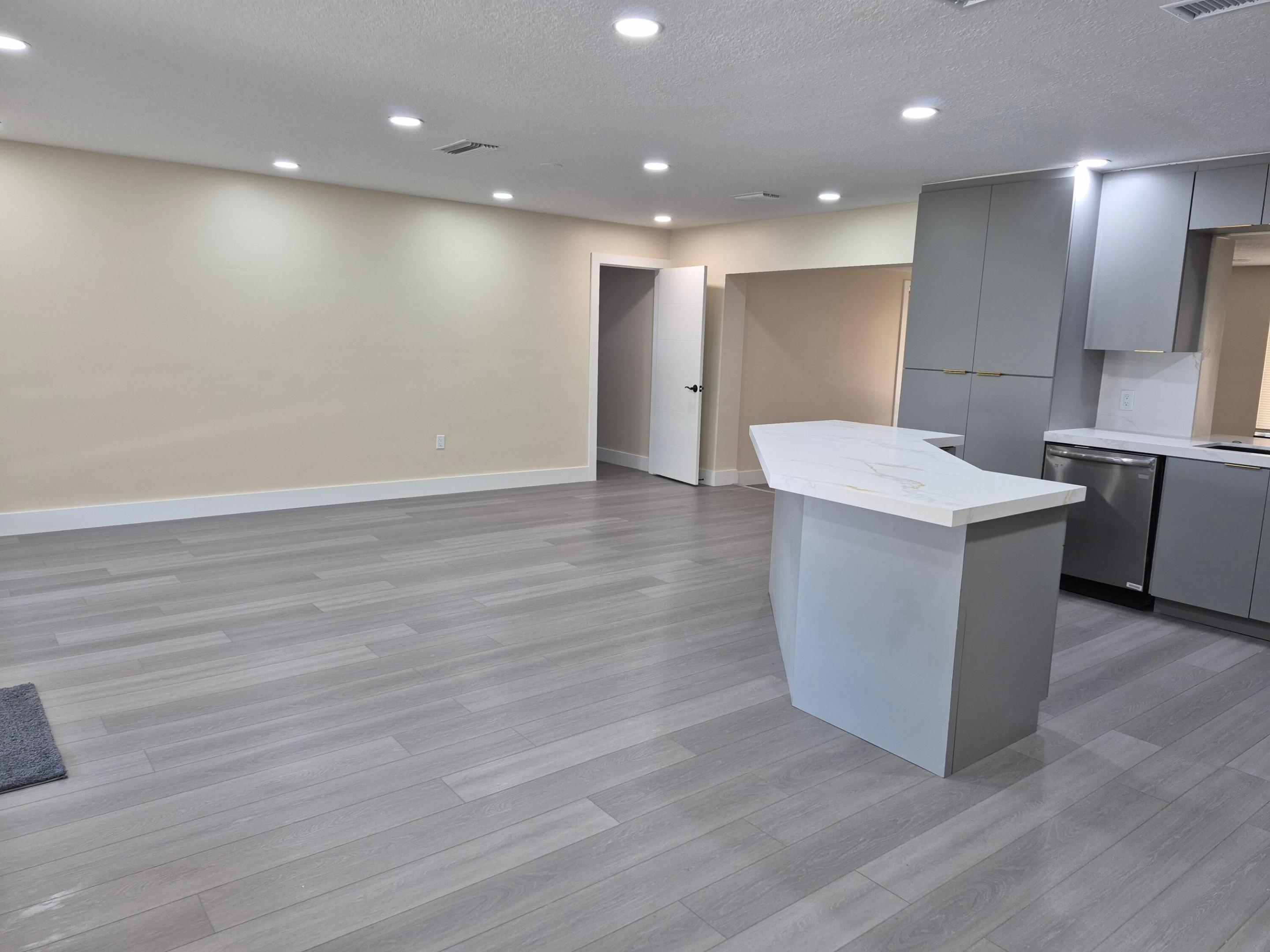 SUNRISE GOLF VILLAGE SEC 24 - Residential
