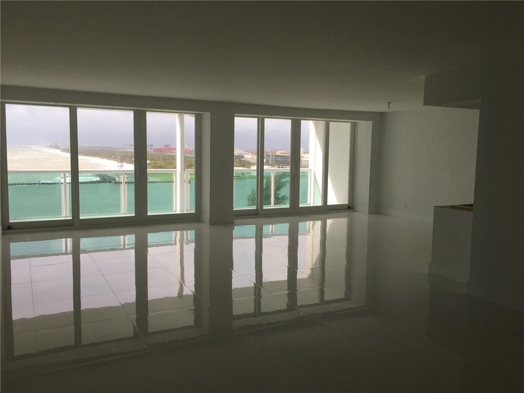 Point of Americas - Residential