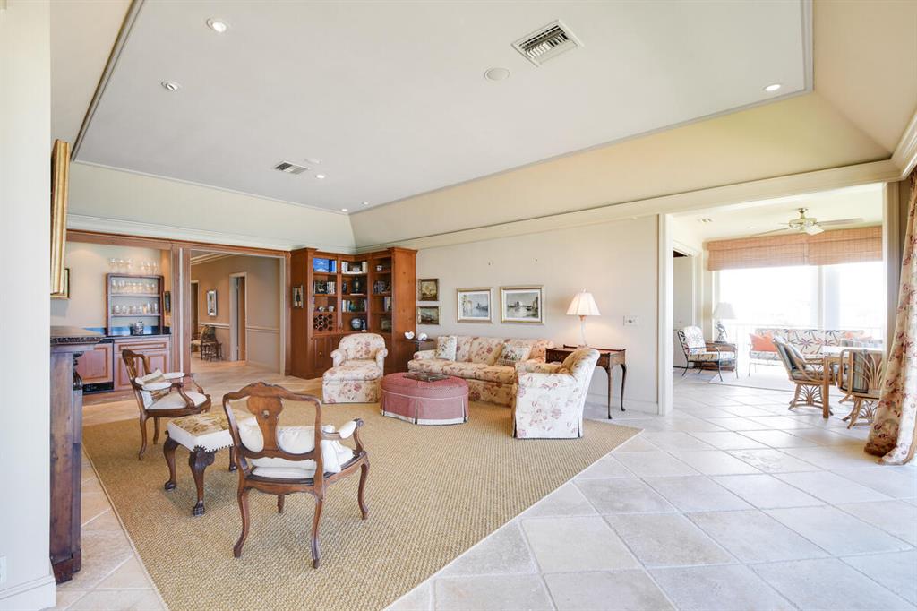 GREATHOUSE CONDO - Residential