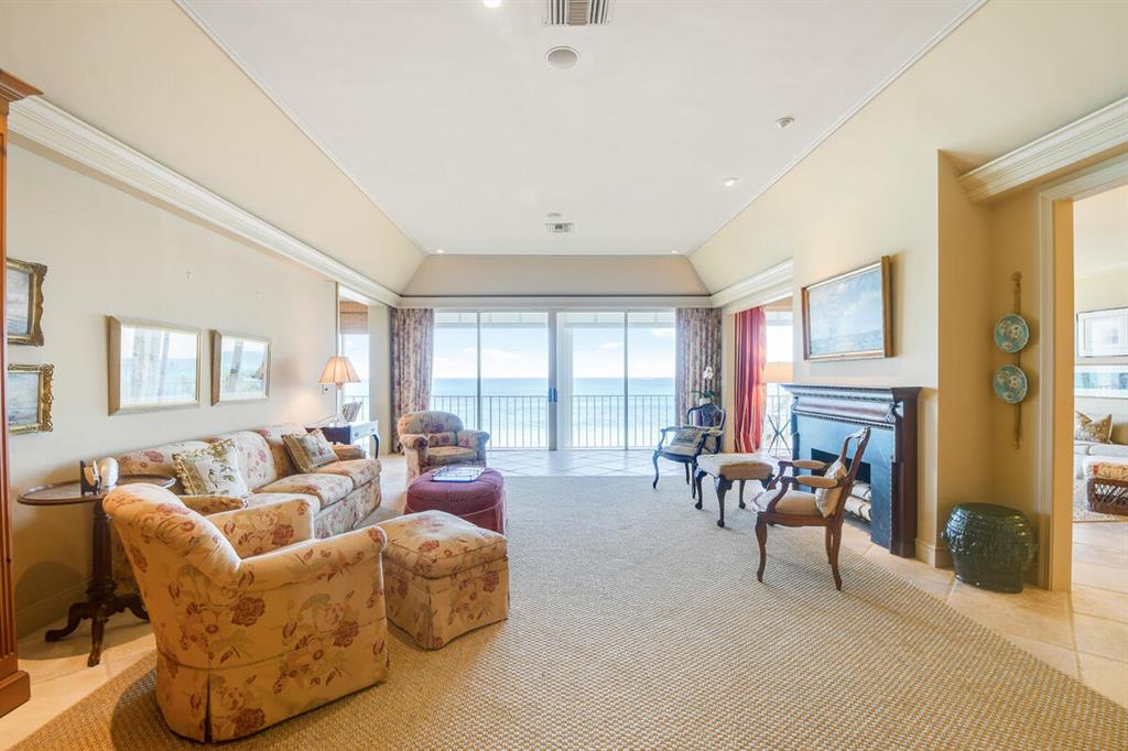 GREATHOUSE CONDO - Residential