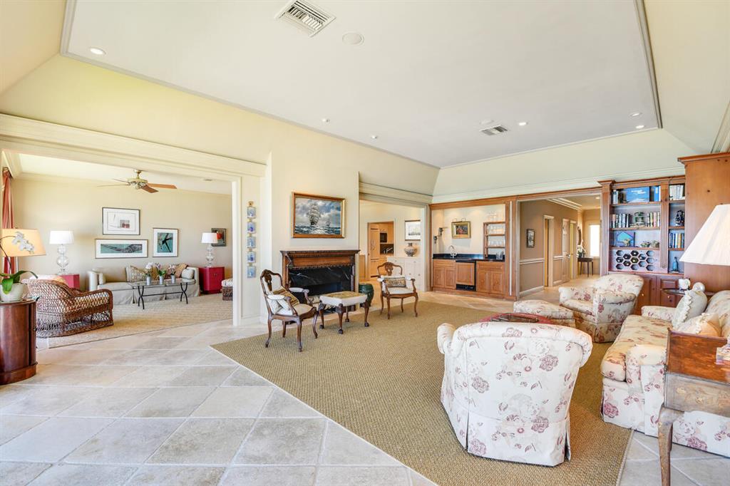 GREATHOUSE CONDO - Residential