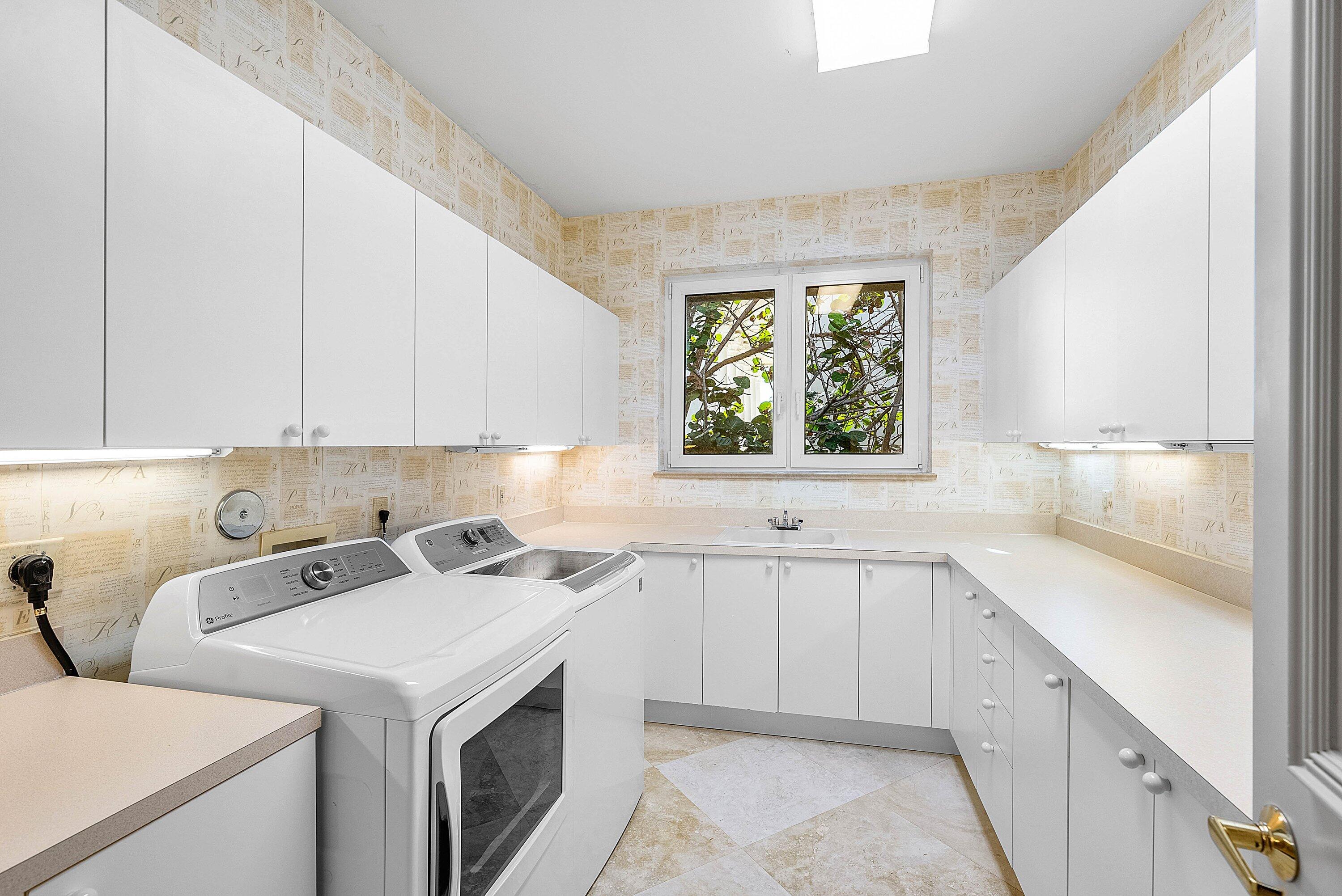 BOYNTON BEACH PARK - Residential Lease