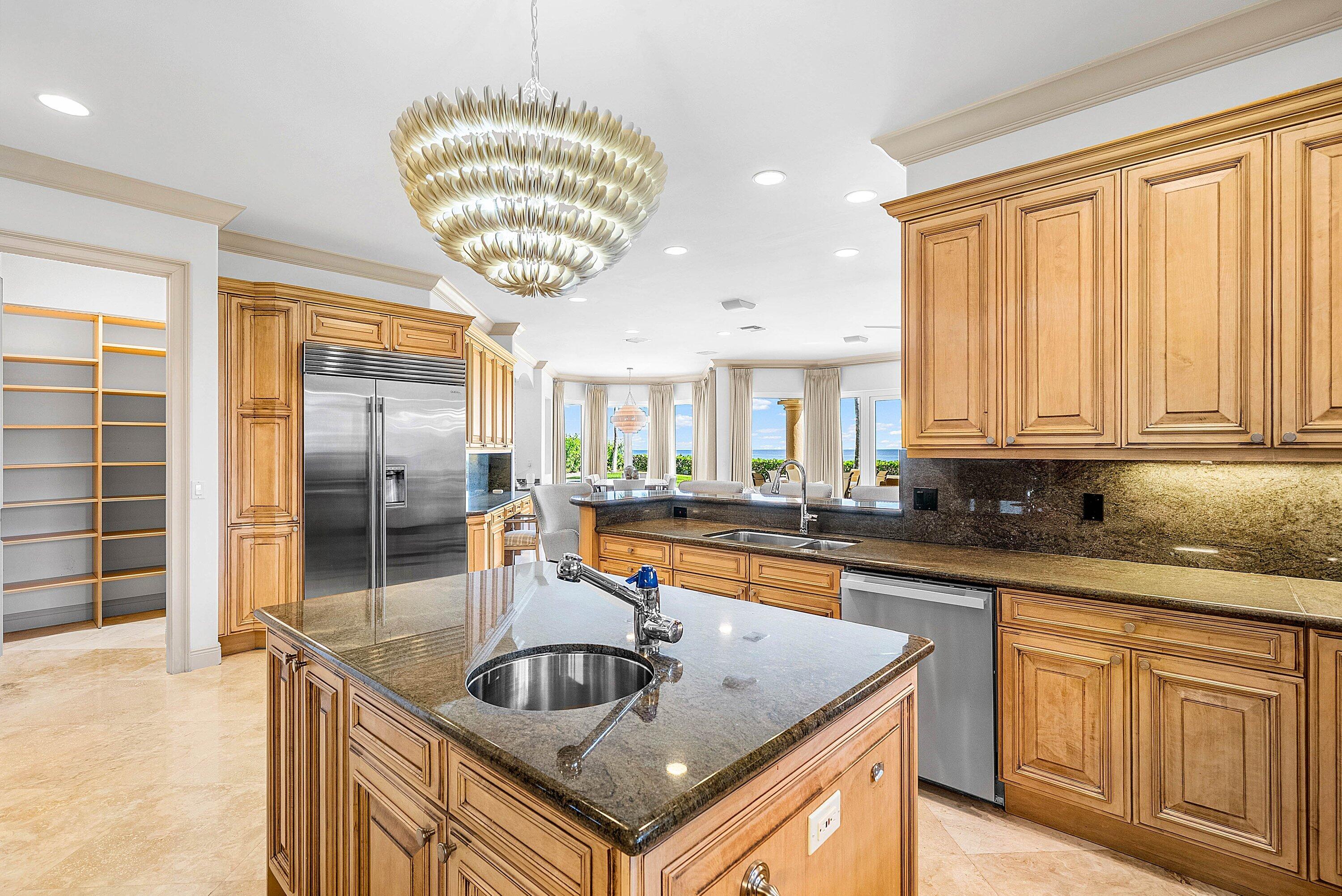 BOYNTON BEACH PARK - Residential Lease