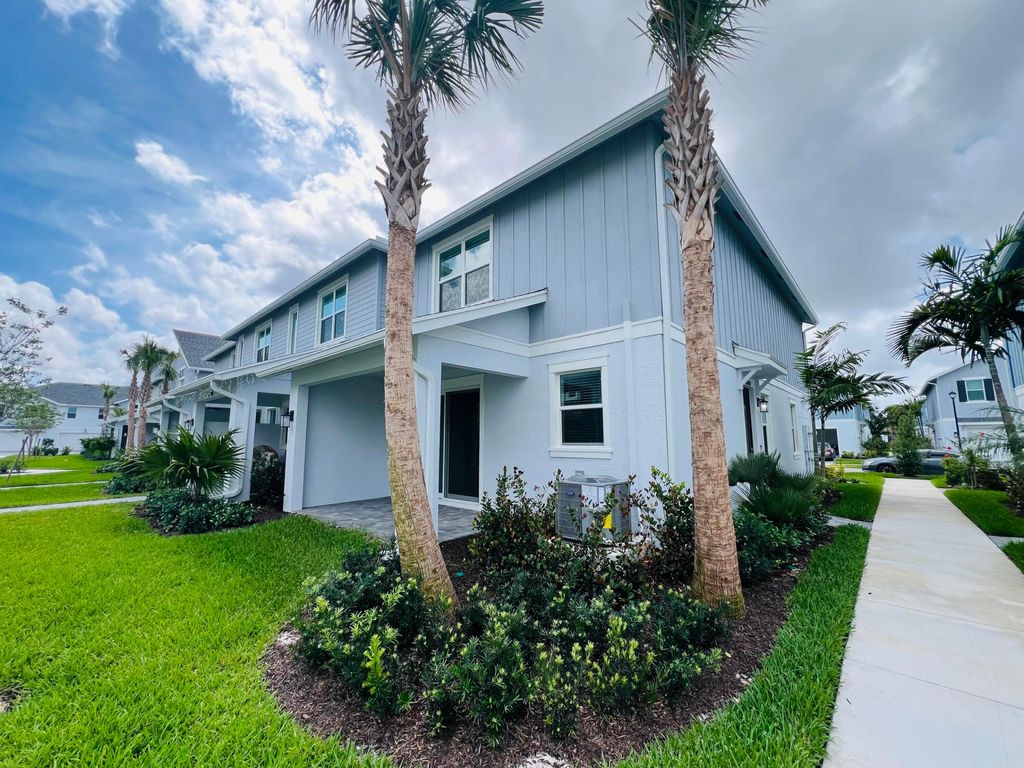 Photo of 16411 Powerscourt Drive, Westlake, FL 33470 (MLS # B26009058)