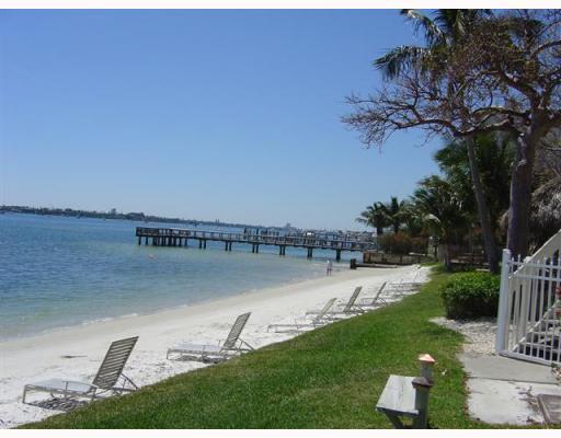 PALM BEACH HOUSE CONDO - Residential Lease