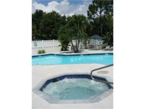 CARRIAGE GATE CONDO - Residential