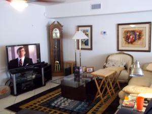CARRIAGE GATE CONDO - Residential