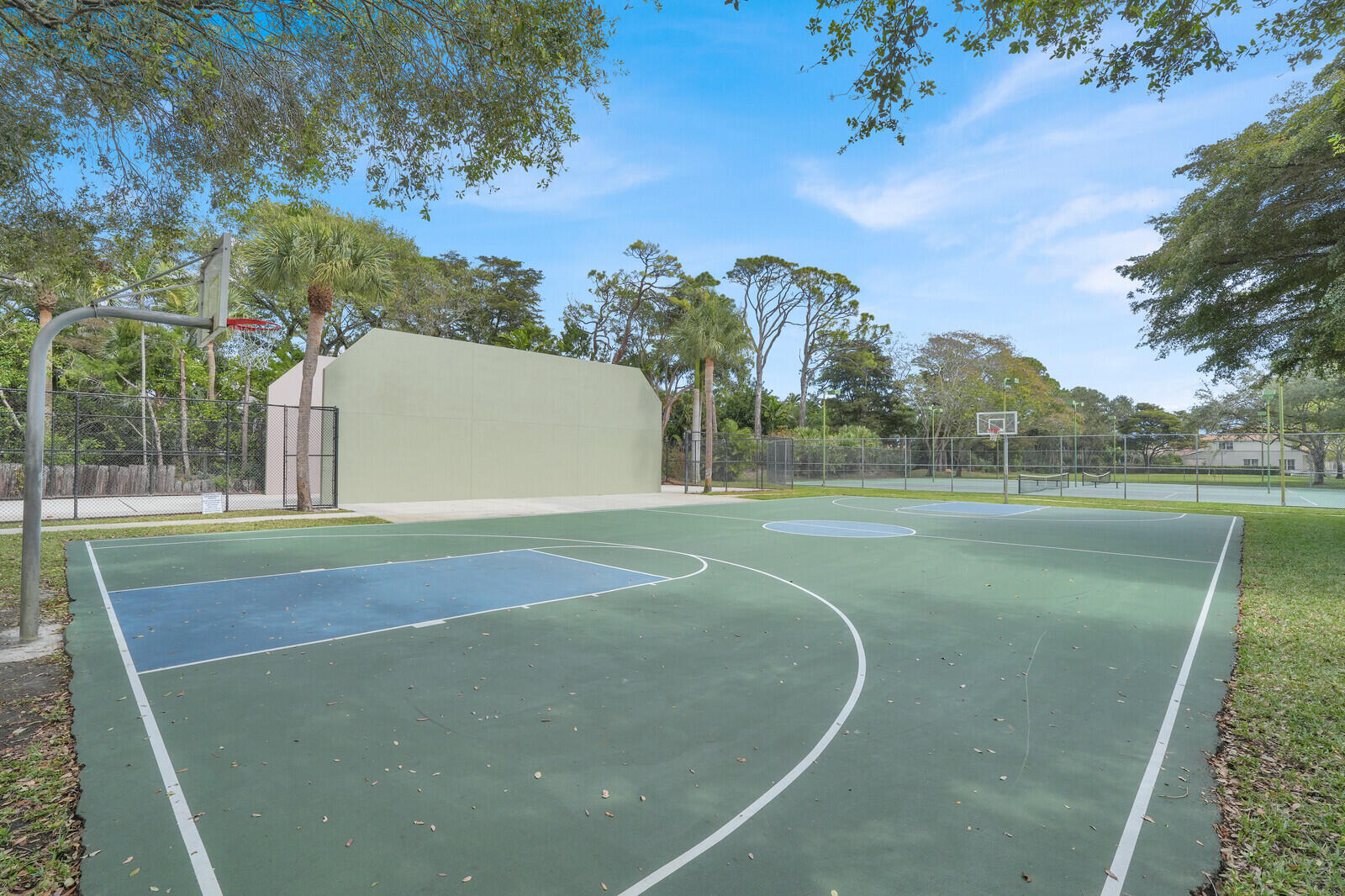 Le Palais - Residential