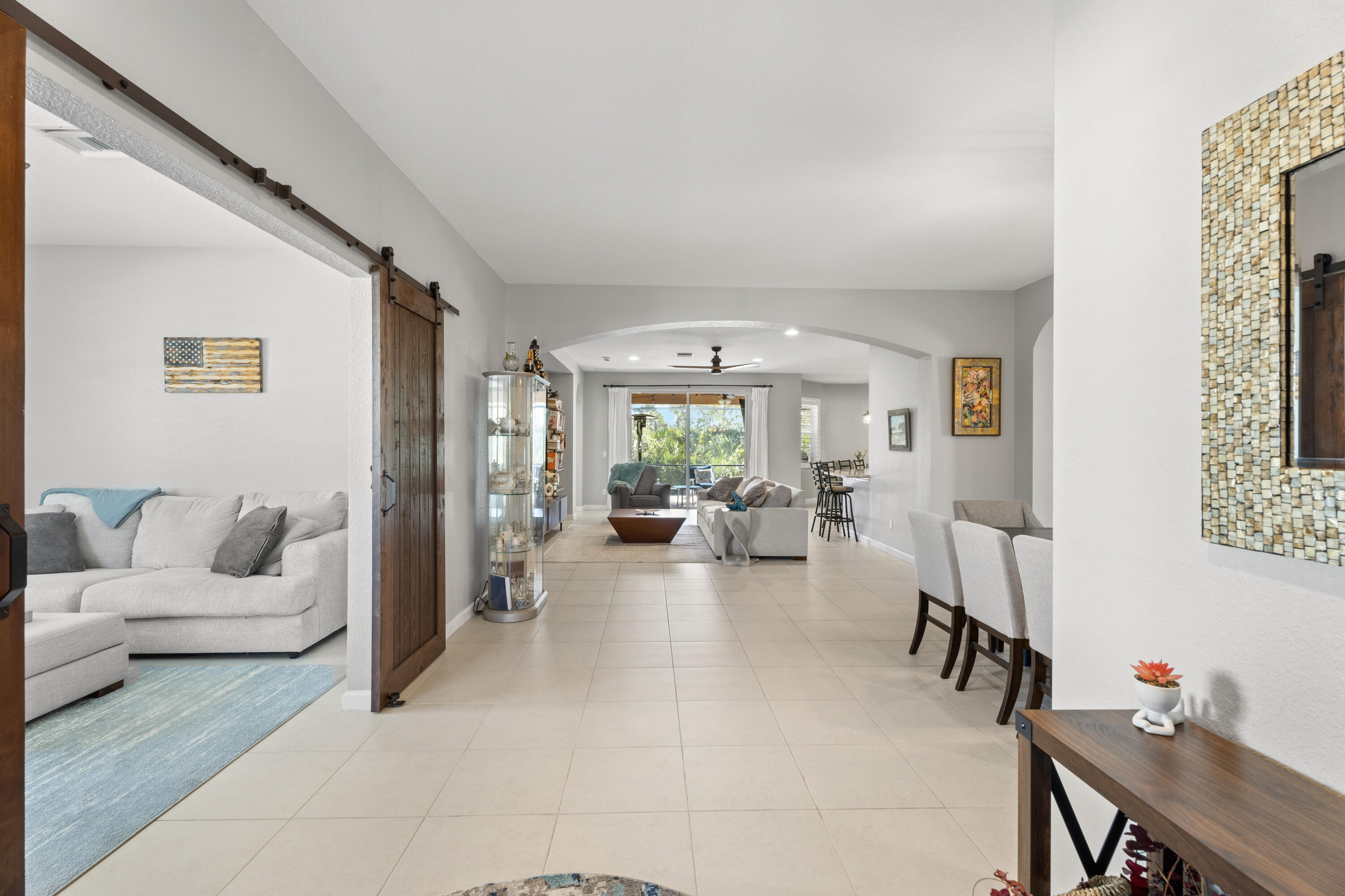 PINEAPPLE PLANTATION (AKA PINES) - Residential