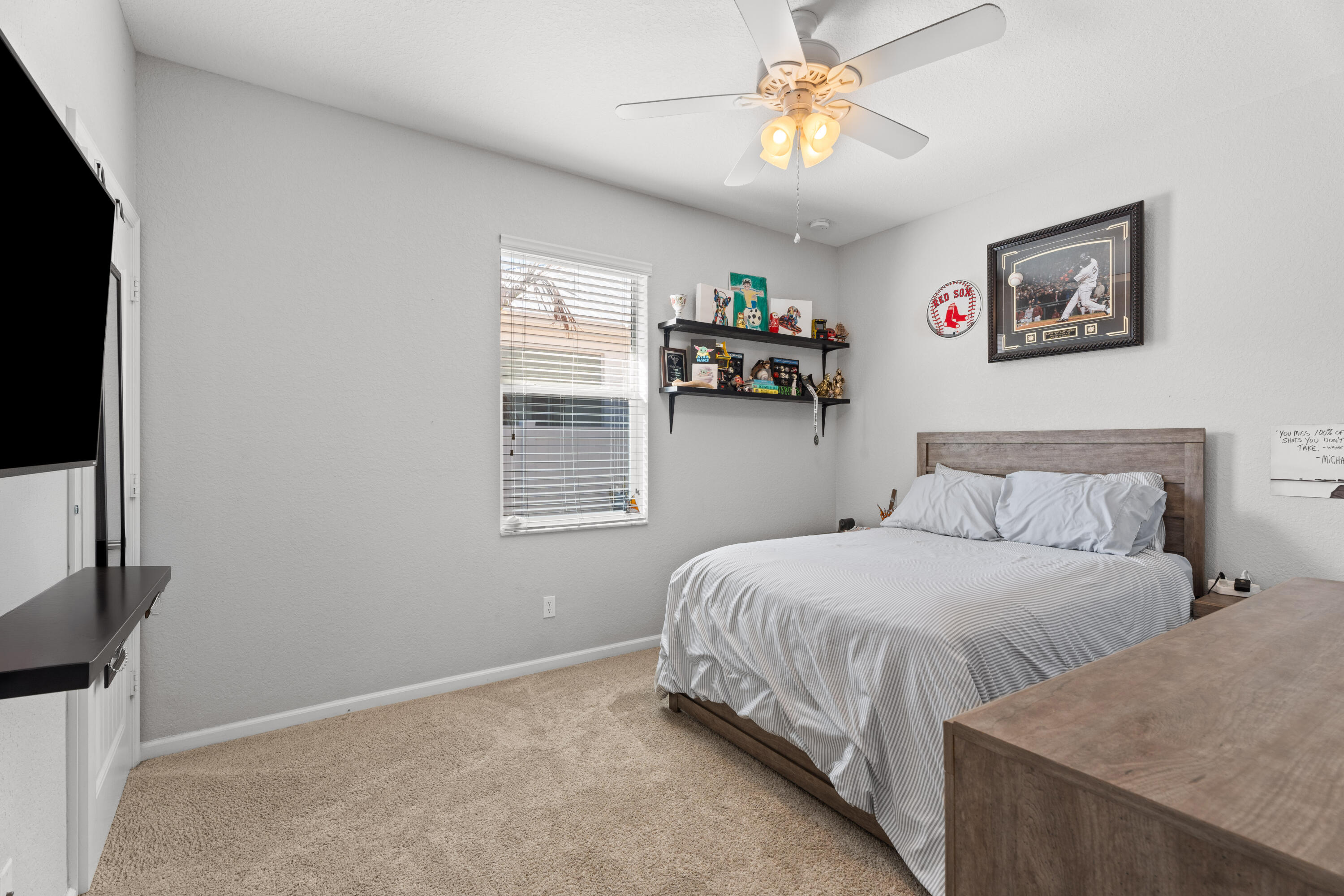 PINEAPPLE PLANTATION (AKA PINES) - Residential