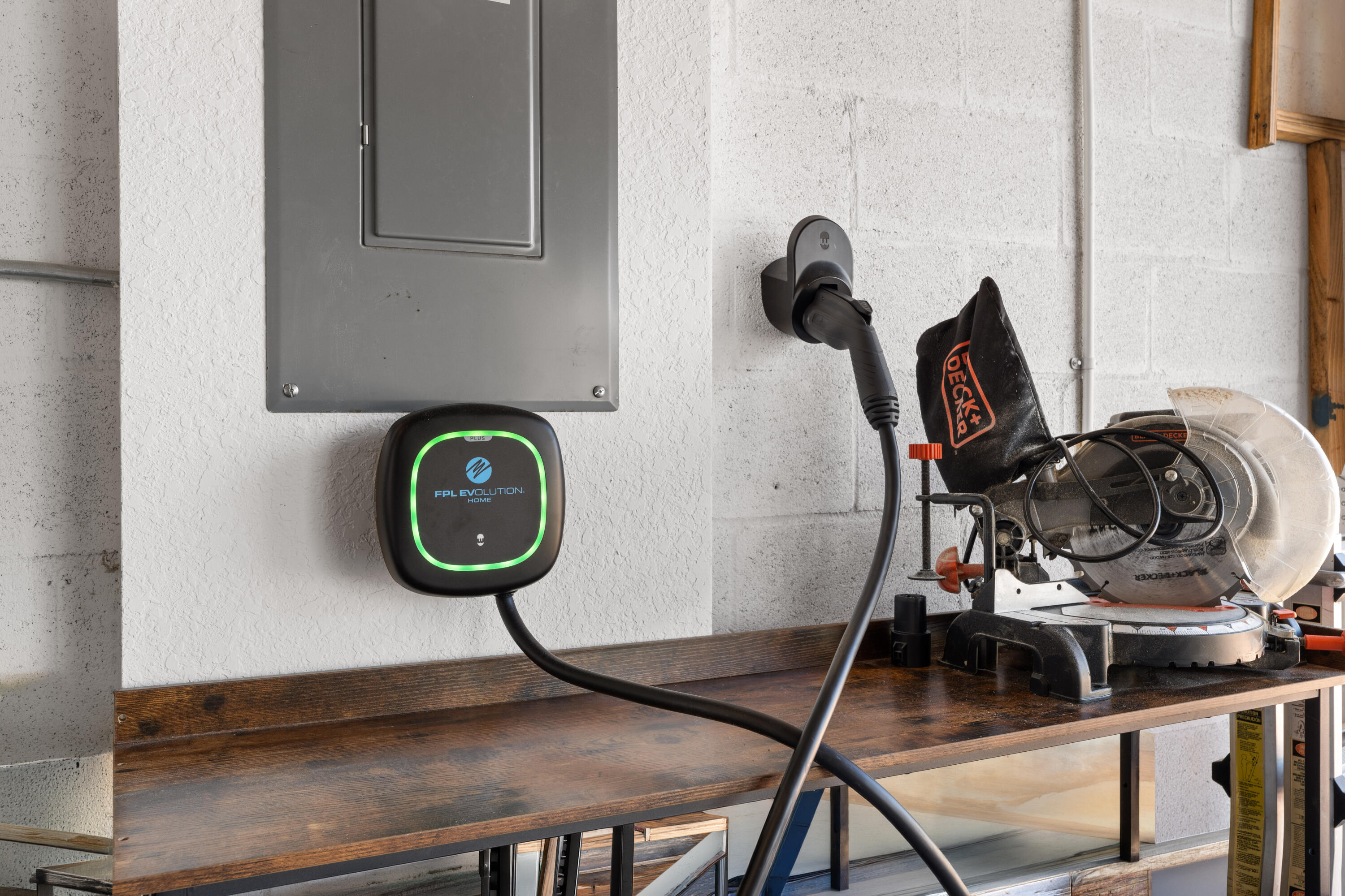 PINEAPPLE PLANTATION (AKA PINES) - Residential