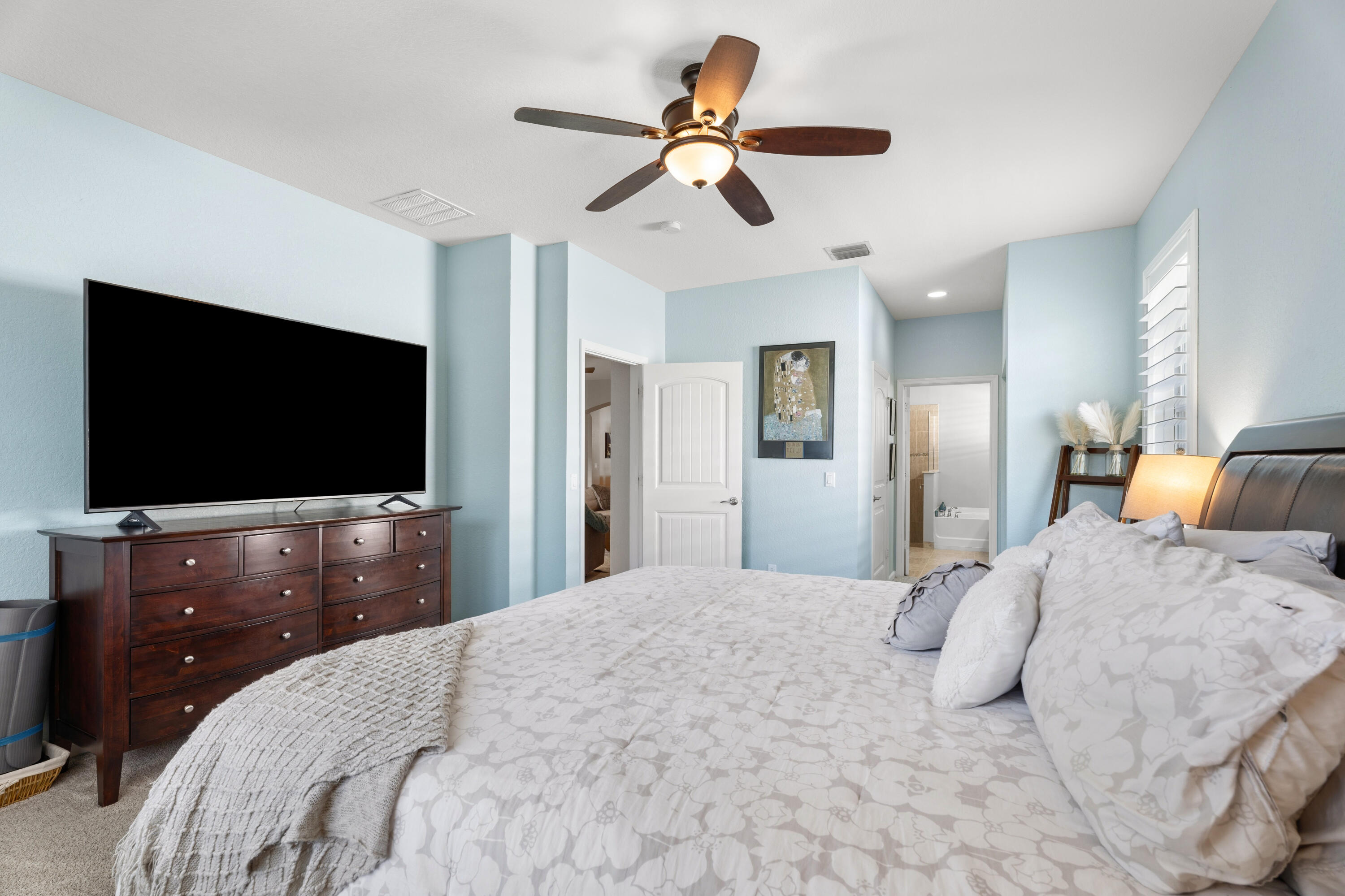 PINEAPPLE PLANTATION (AKA PINES) - Residential