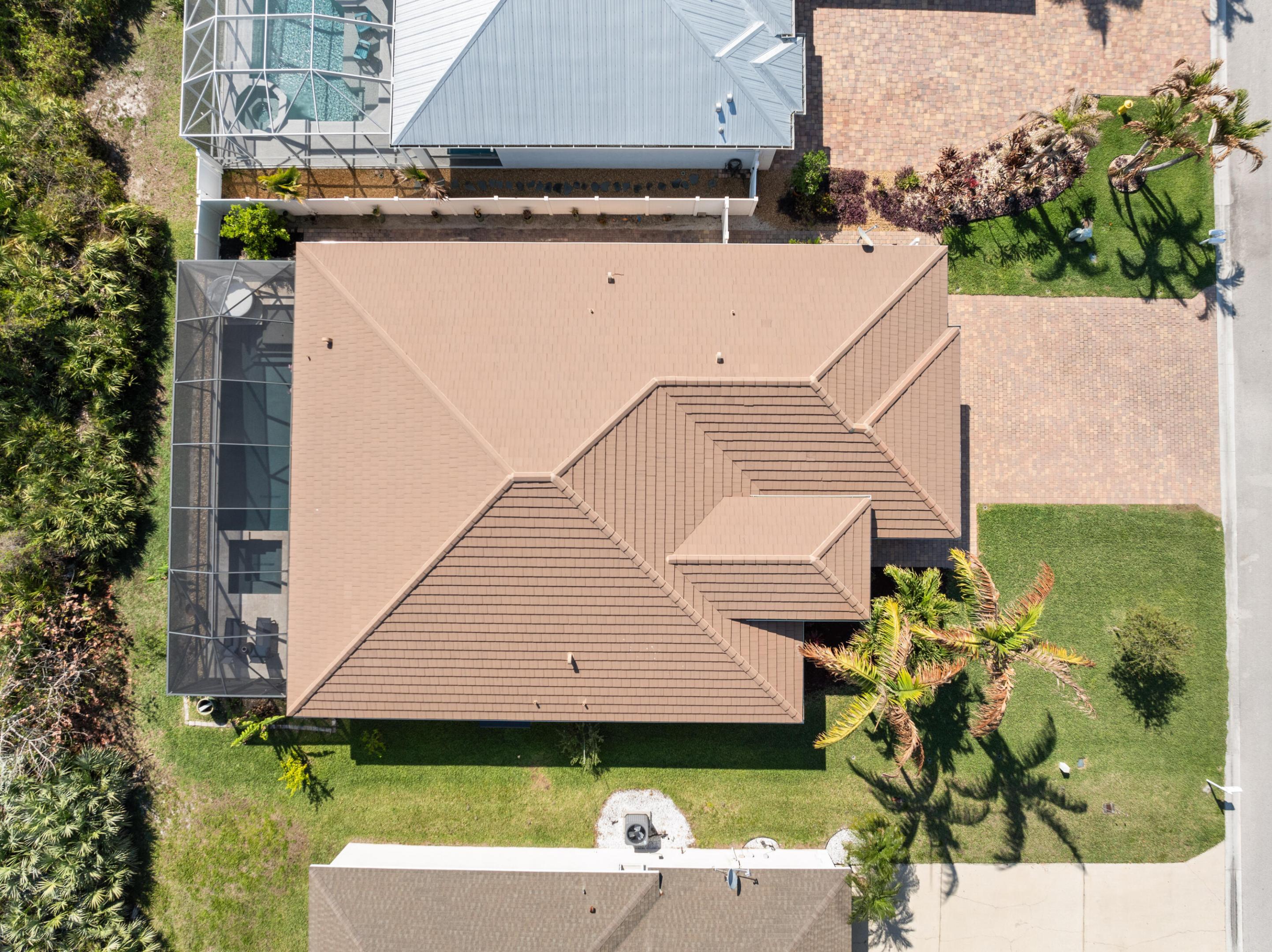 PINEAPPLE PLANTATION (AKA PINES) - Residential