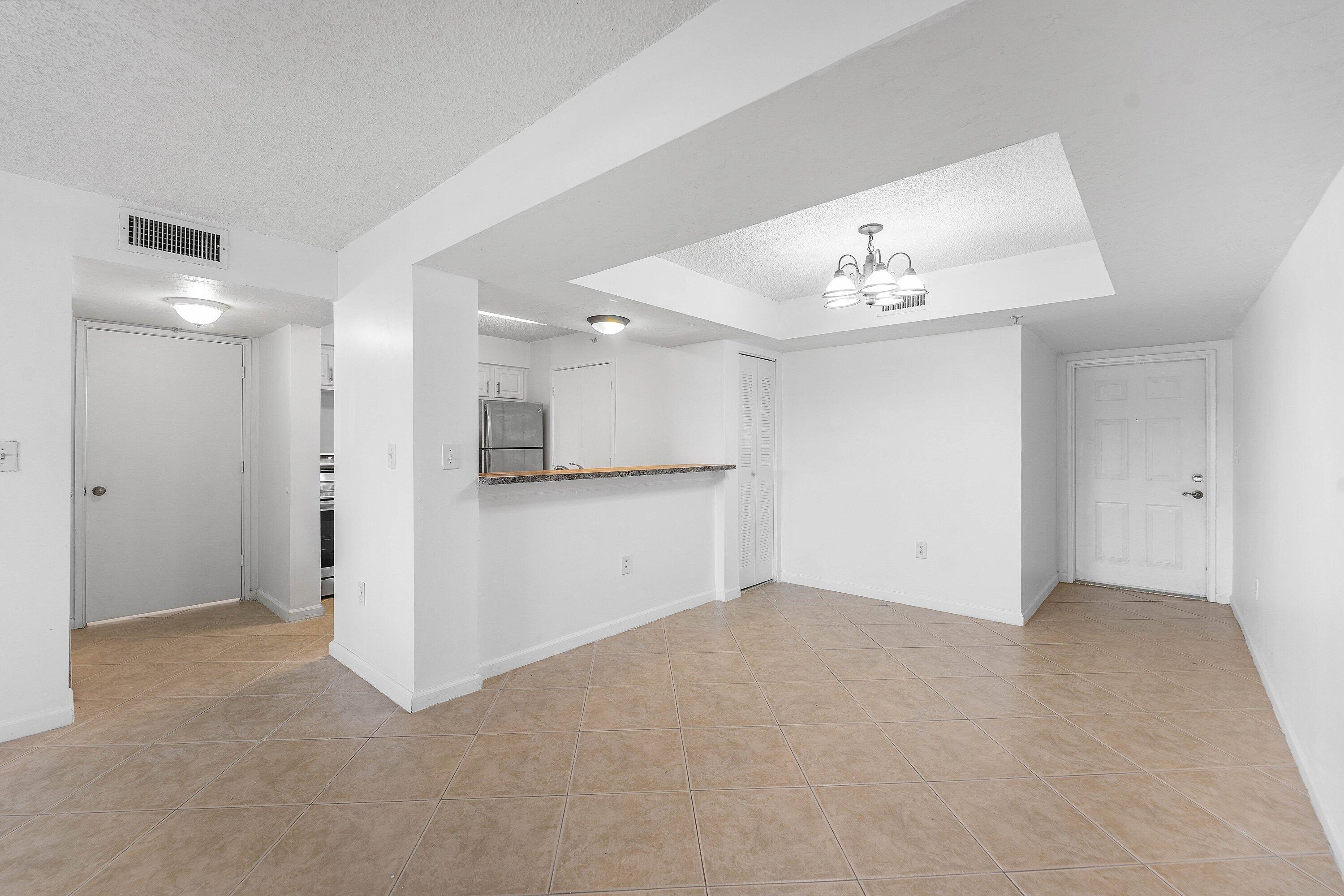 HYPOLUXOS MARINERS CAY CONDO - Residential Lease