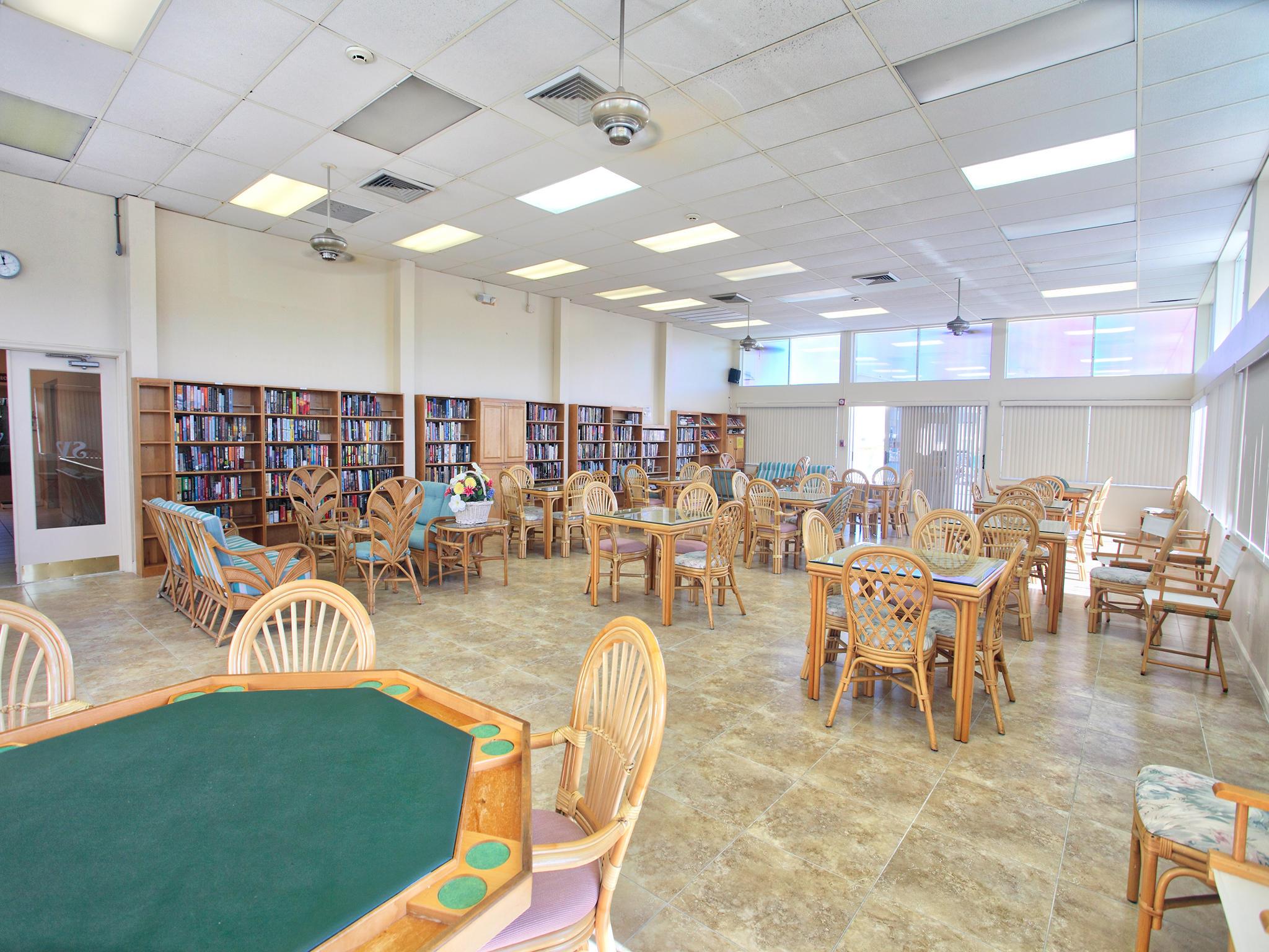 STERLING VILLAGE 370 CONDO - Residential