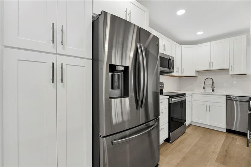 1439 S Ocean Blvd 104