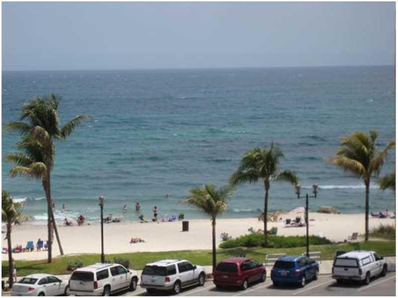 BEACH HOUSE - Residential