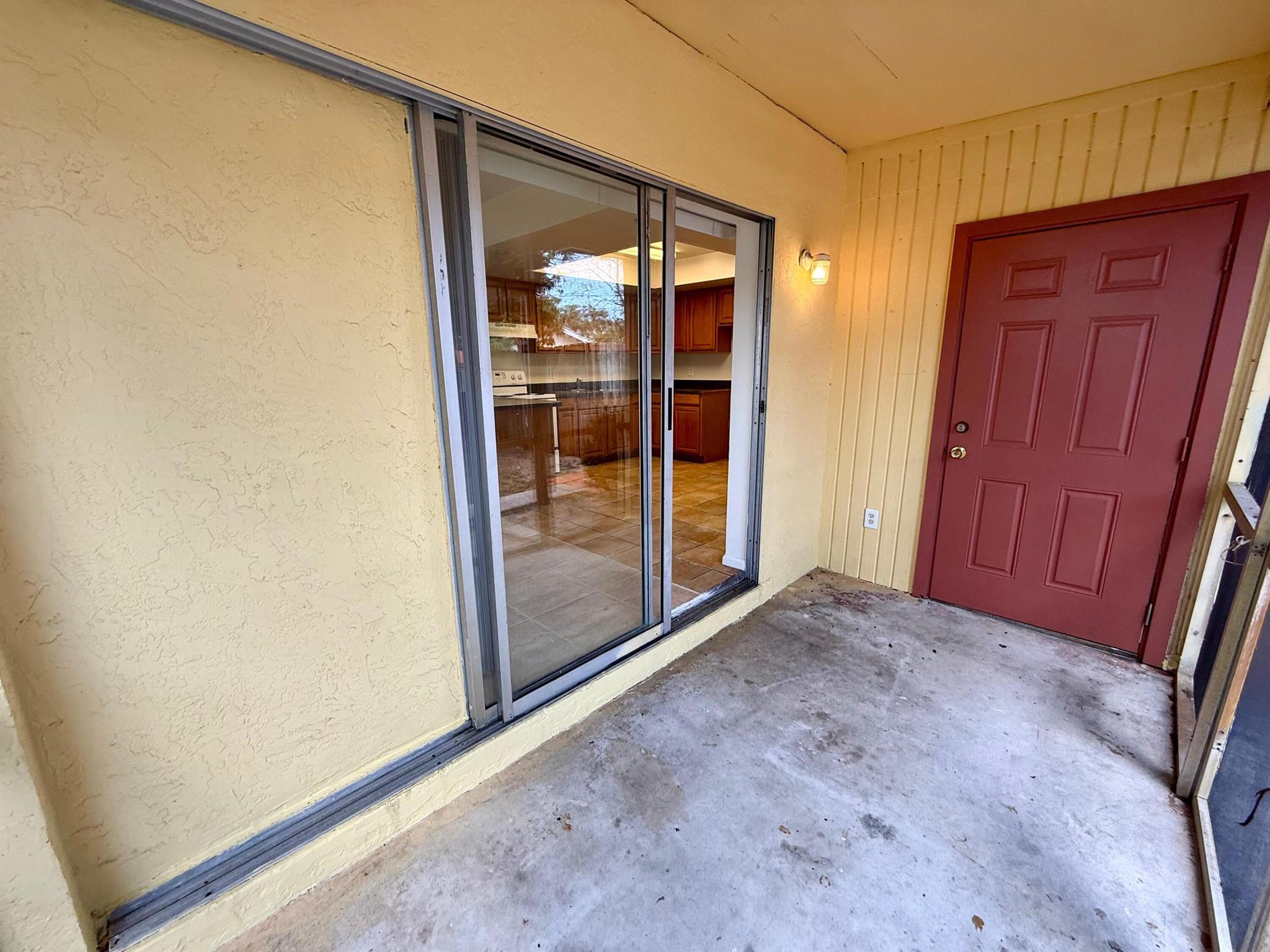 NORTH PALM BCH 3 - Residential Lease