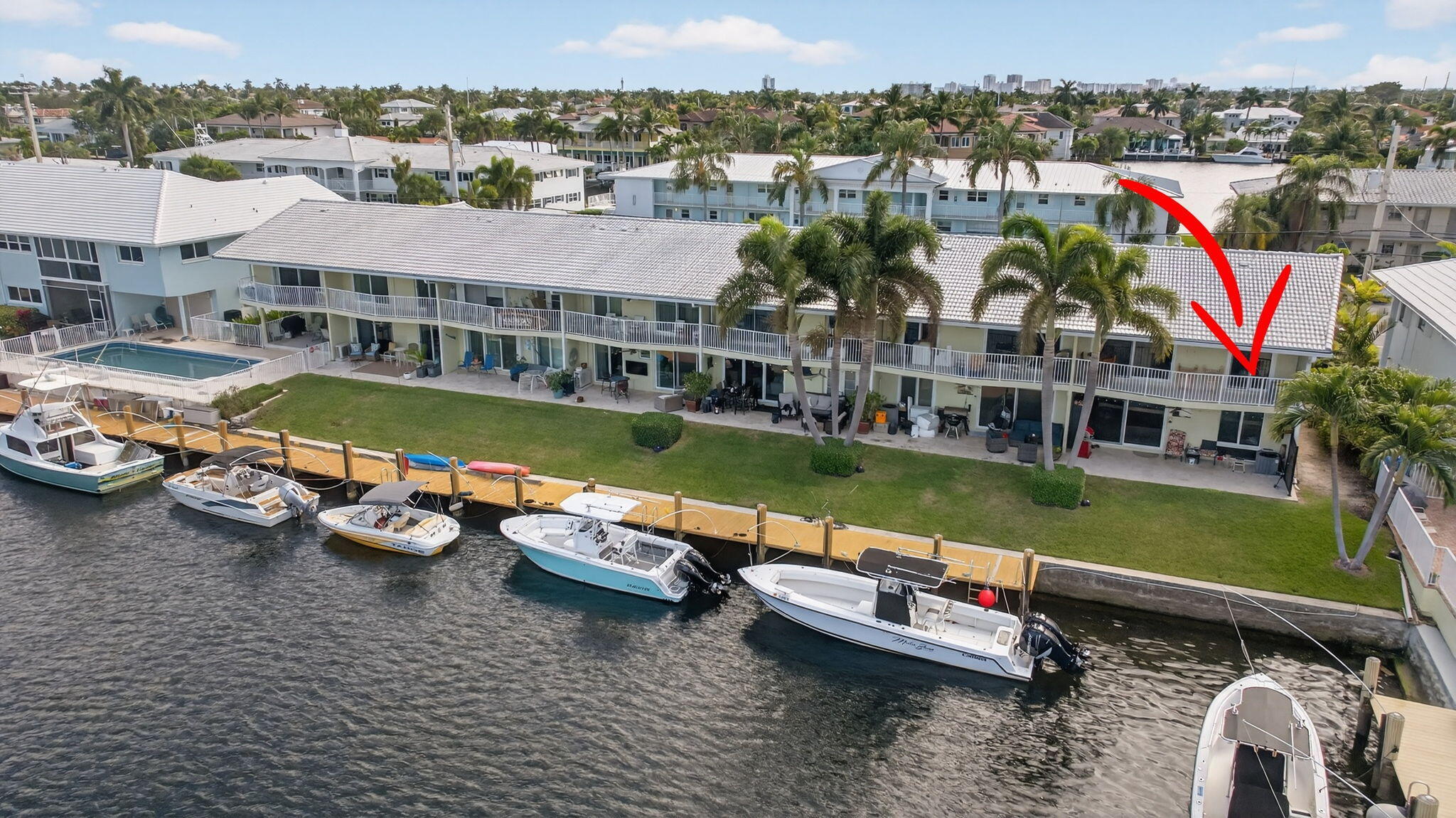 HAMPTON HOUSE CONDO - Residential