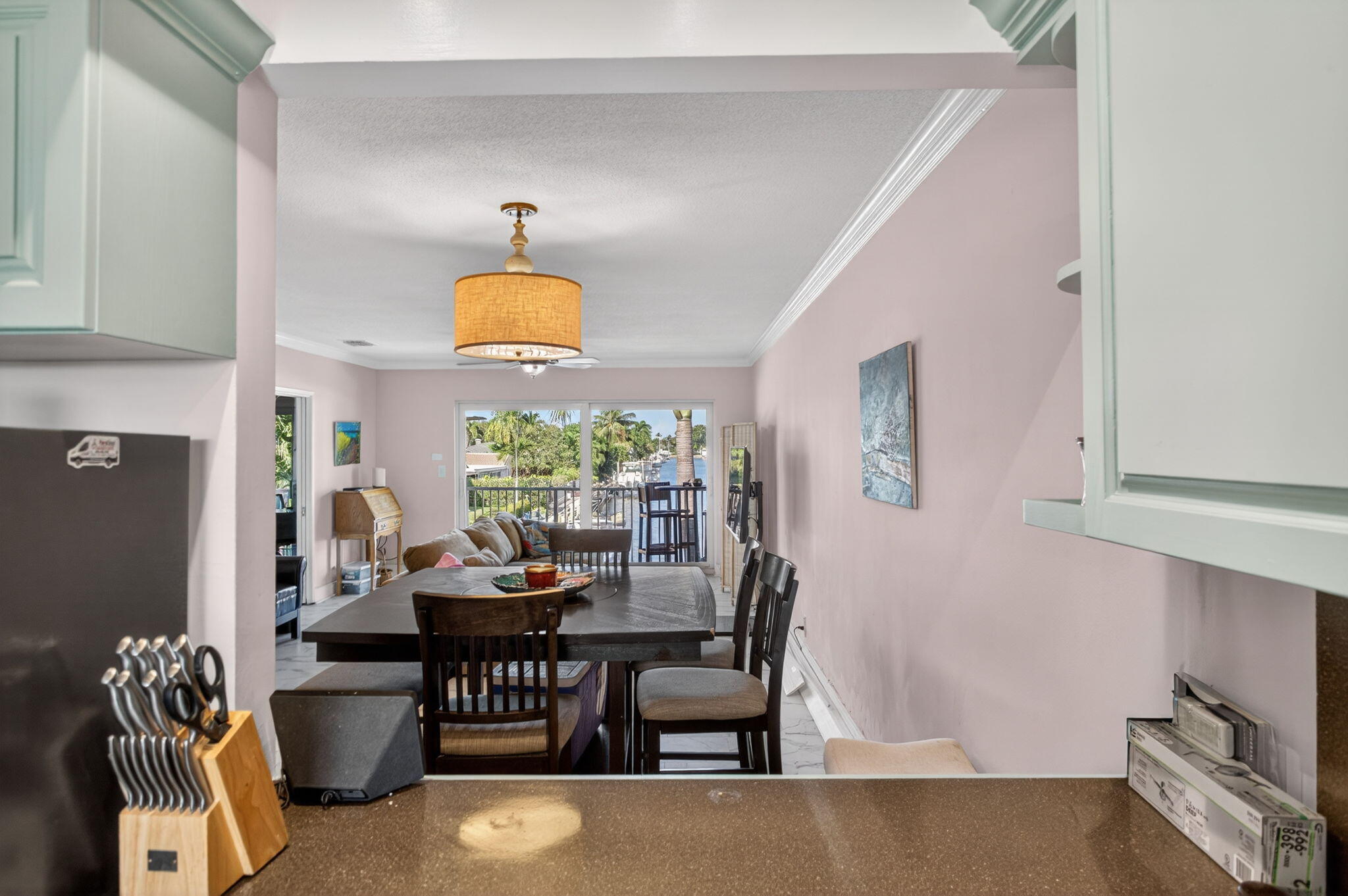 HAMPTON HOUSE CONDO - Residential