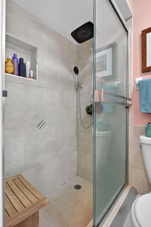 HAMPTON HOUSE CONDO - Residential