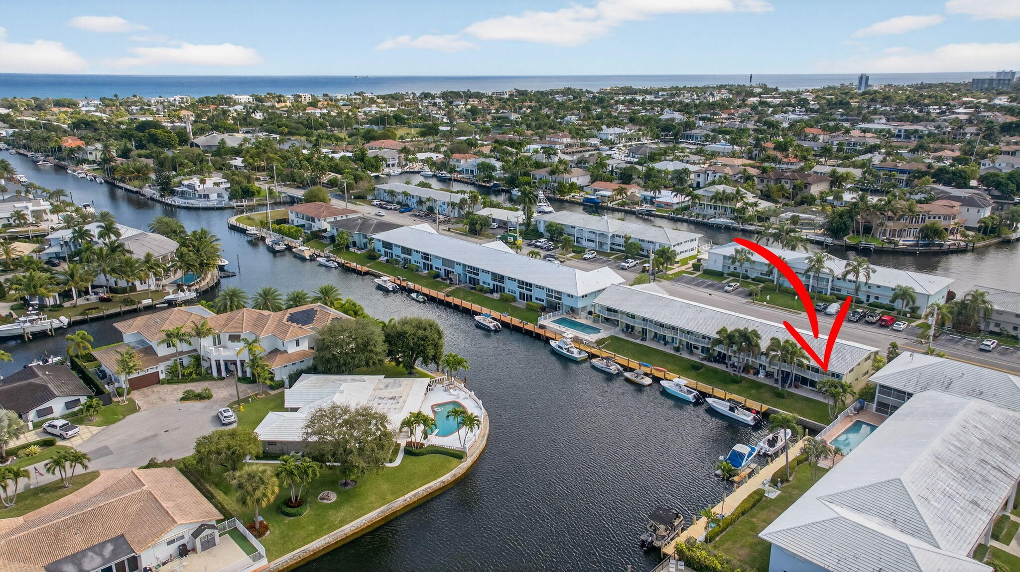 HAMPTON HOUSE CONDO - Residential