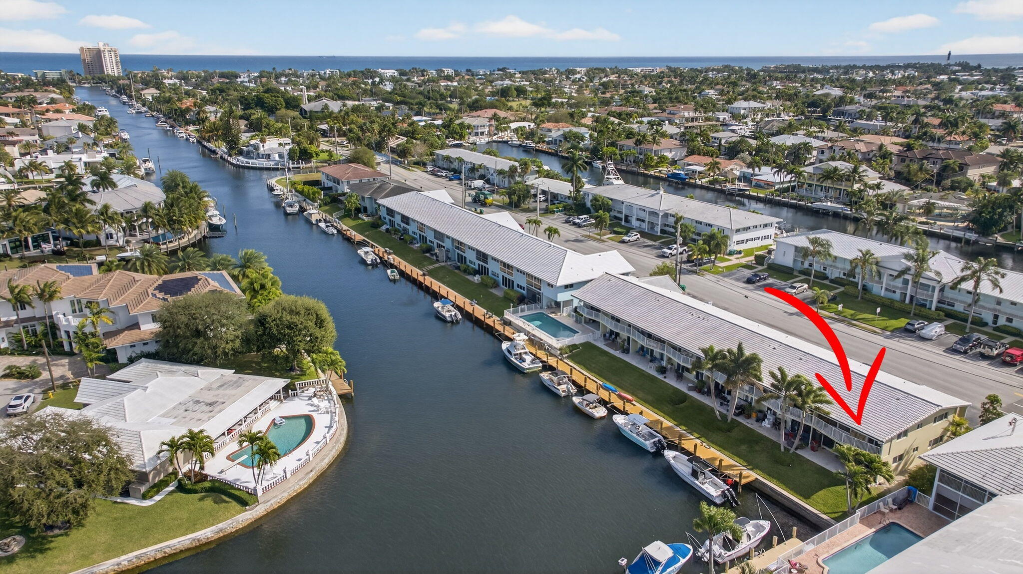 HAMPTON HOUSE CONDO - Residential