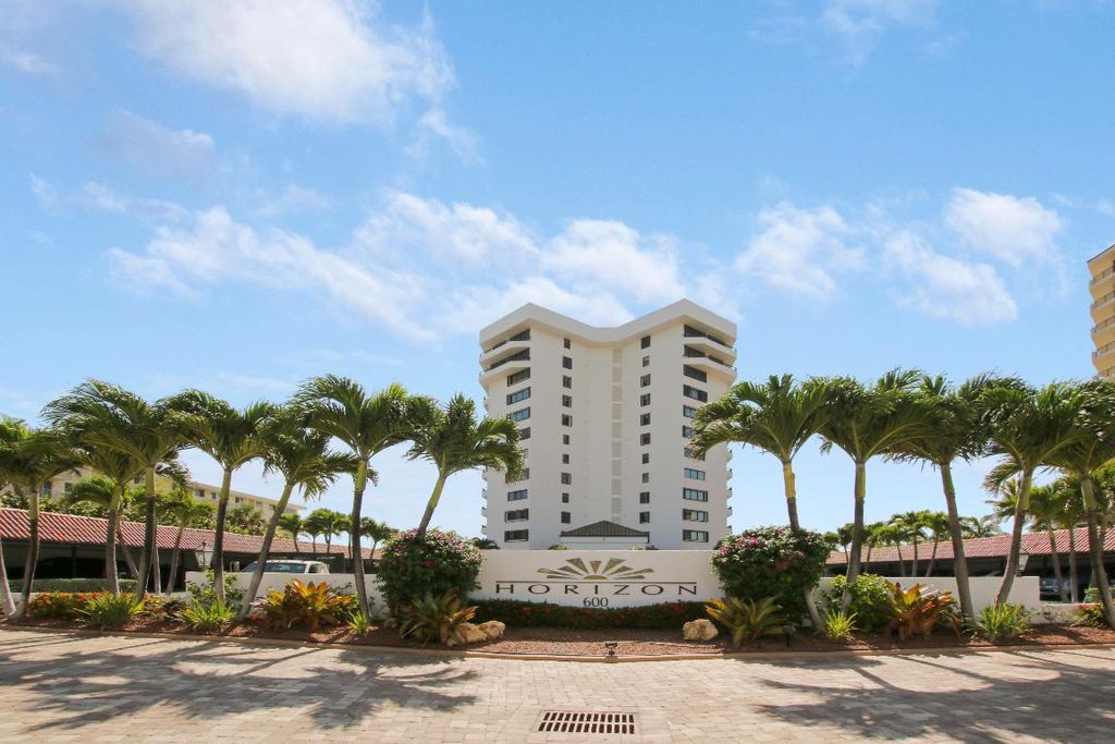 Photo of 600 Ocean Drive #2d, Juno Beach, FL 33408 (MLS # R10932577)