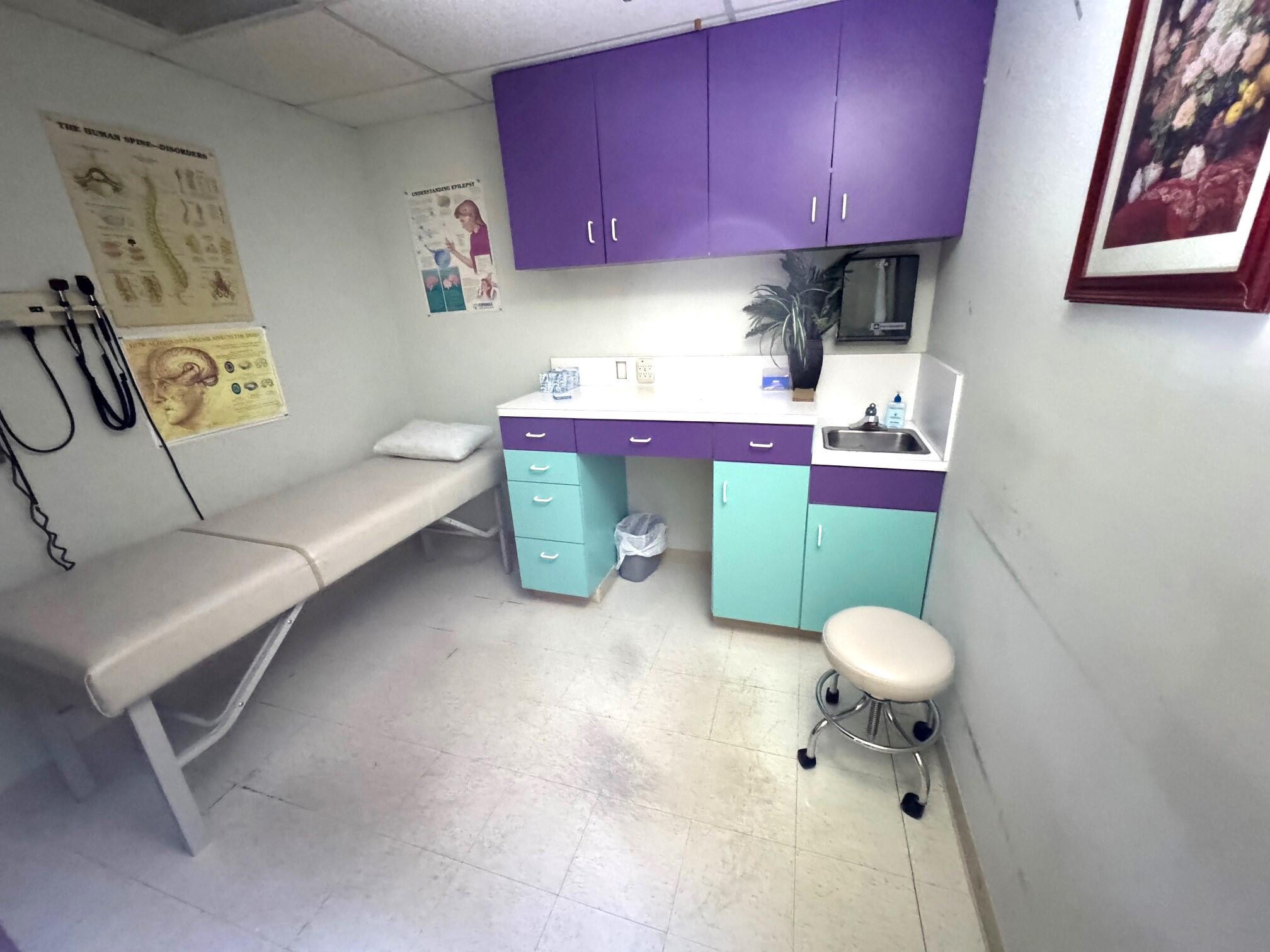 13005 Southern Boulevard 115