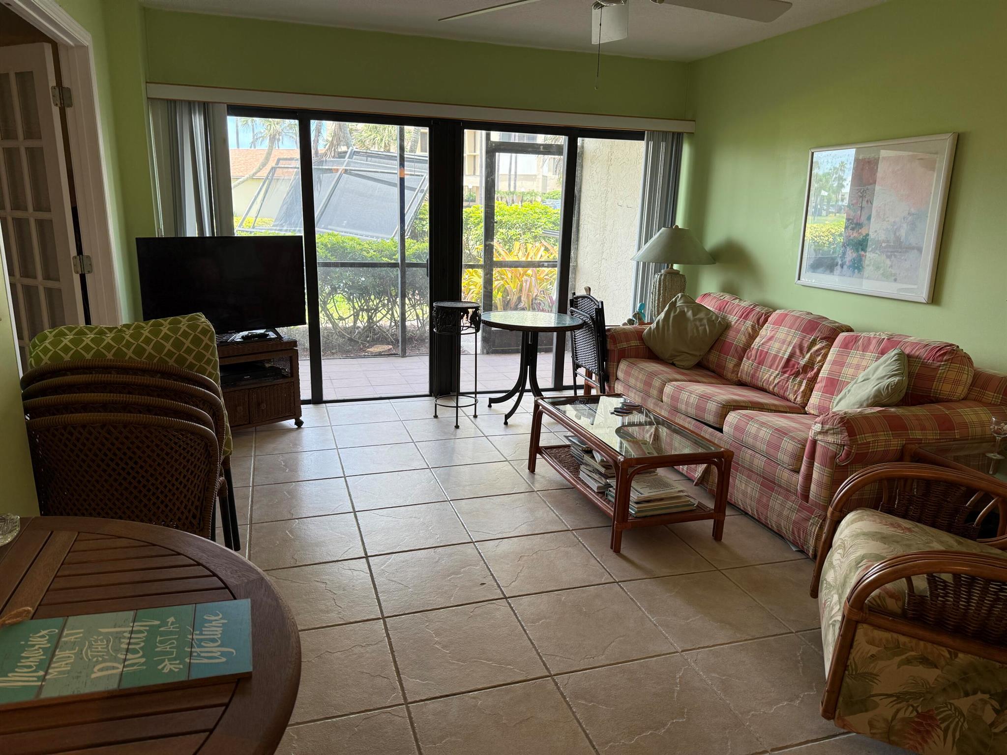 2400 S Ocean Drive S 1011, Fort Pierce, FL, 34949/$210,000 4 2400 S Ocean Drive S 1011