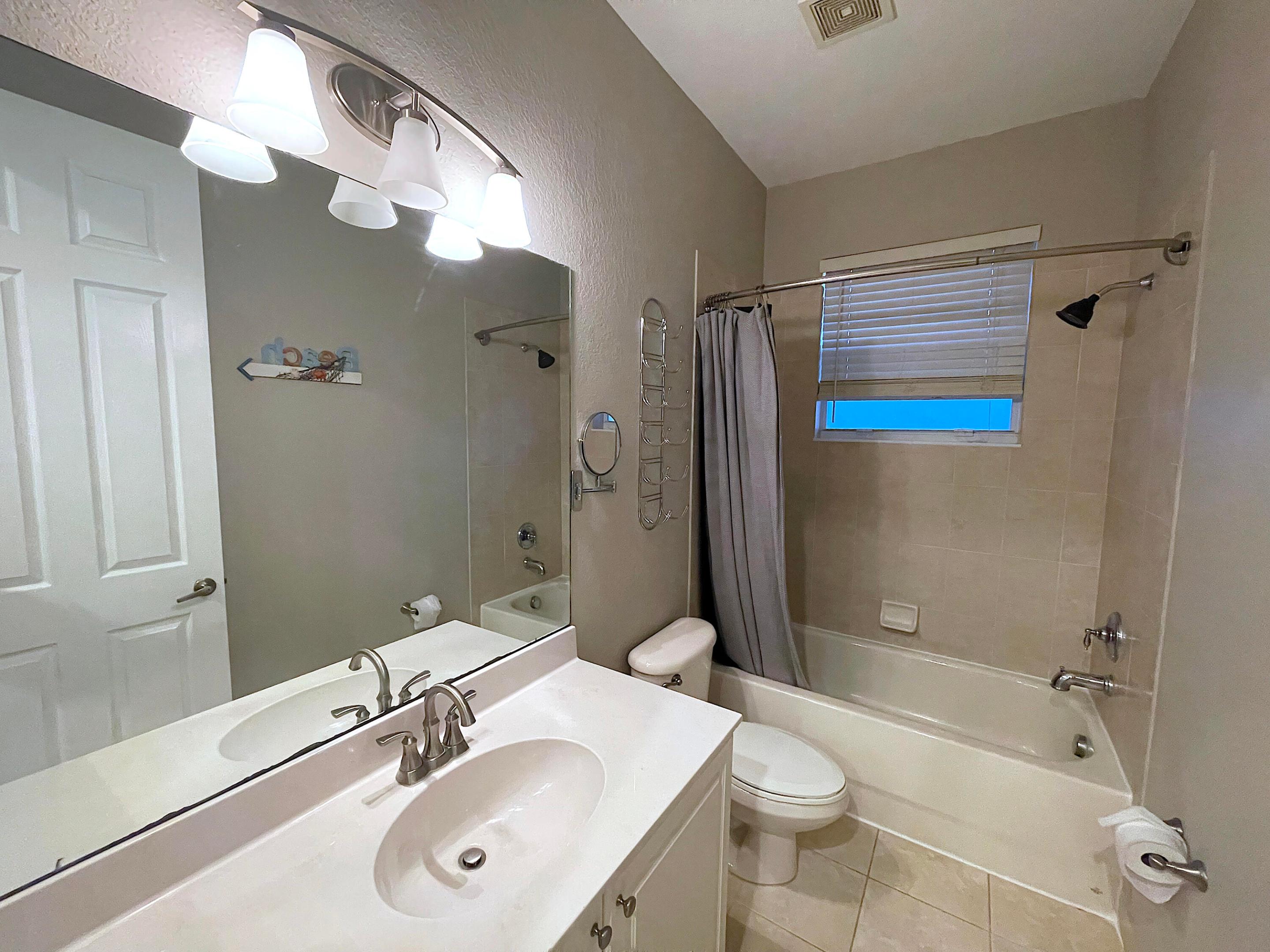 VERONA TRACE SUB & THE VILLAS AT VERONA TRACE - Residential