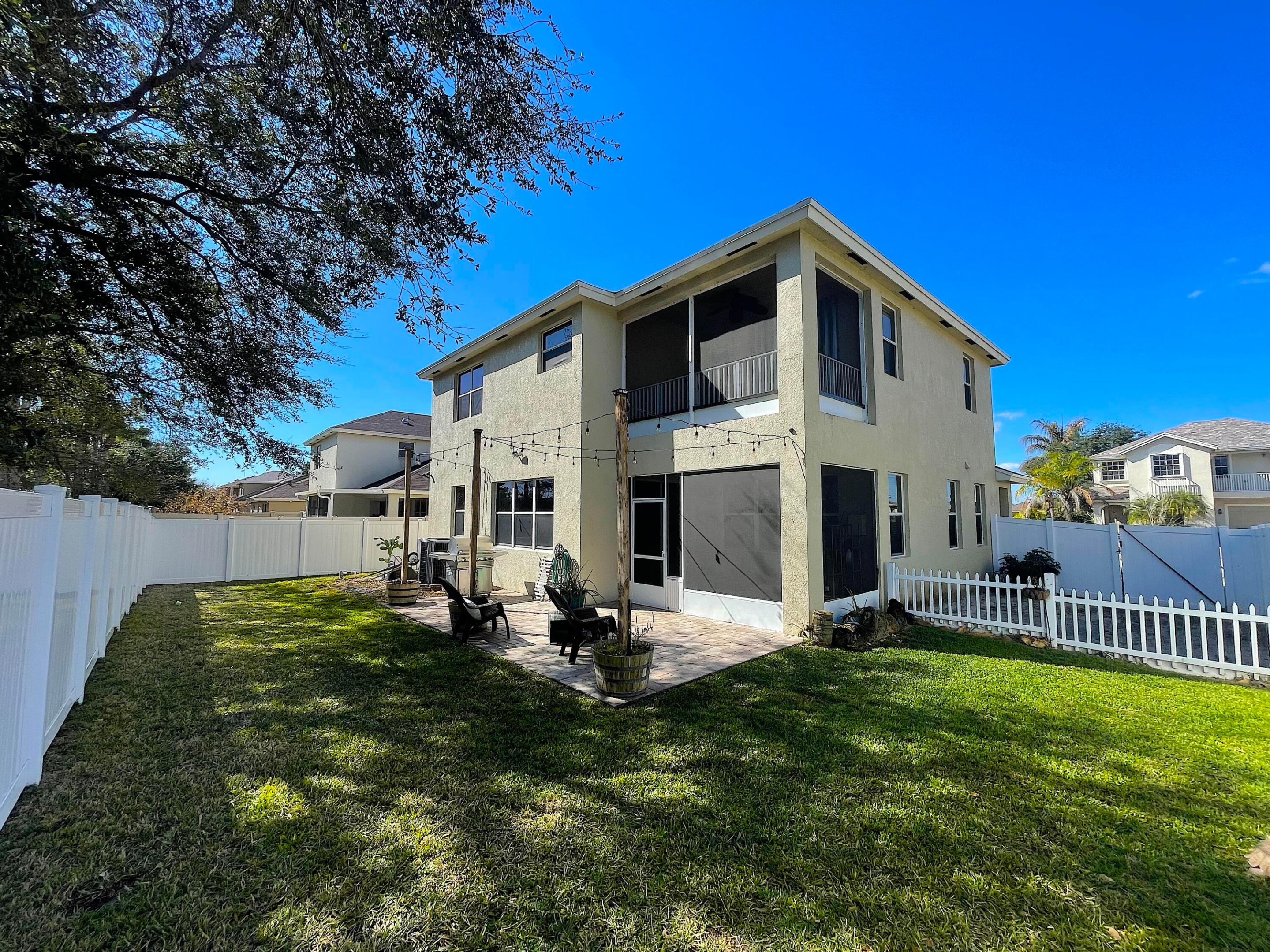 VERONA TRACE SUB & THE VILLAS AT VERONA TRACE - Residential